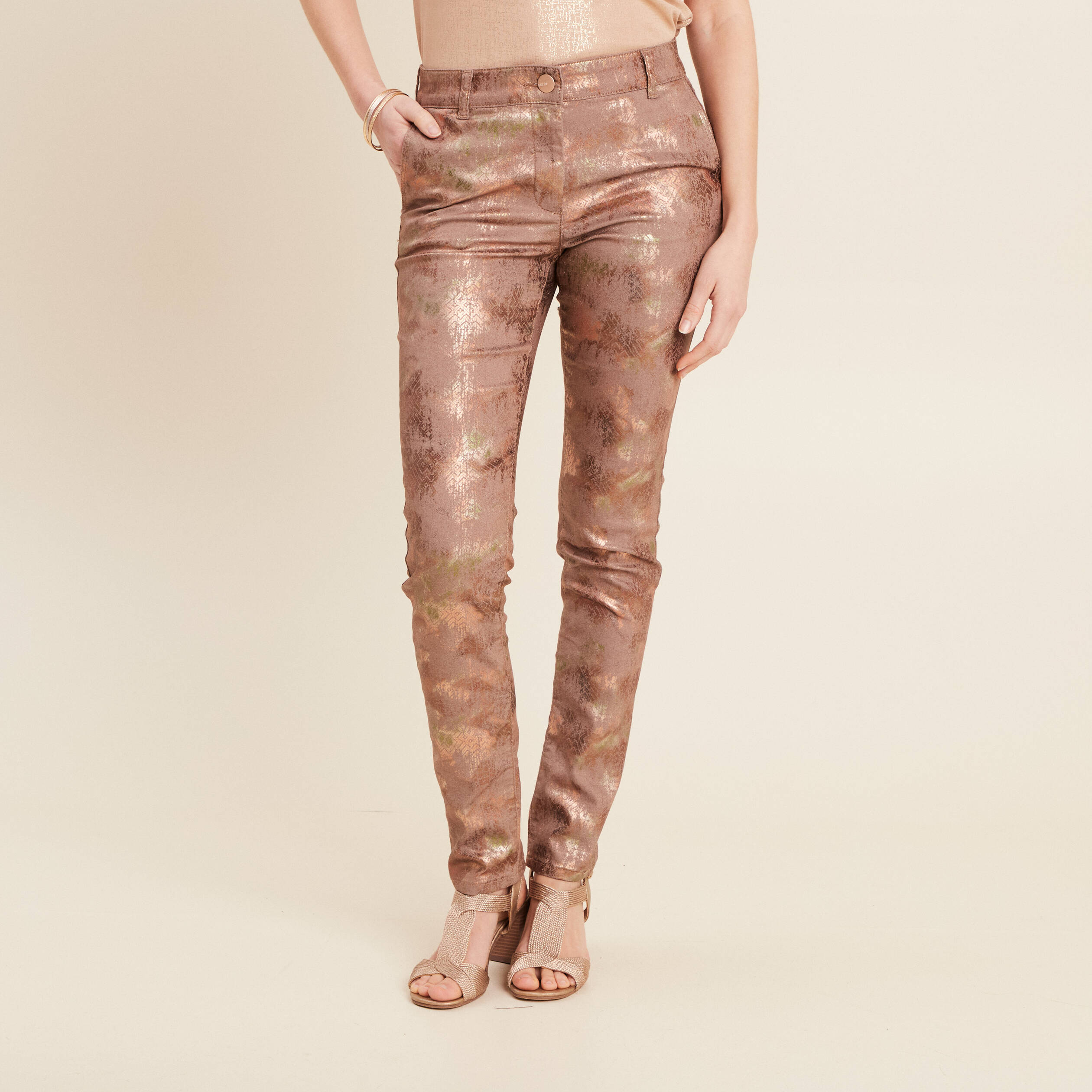 Pantalon ajusté marron femme