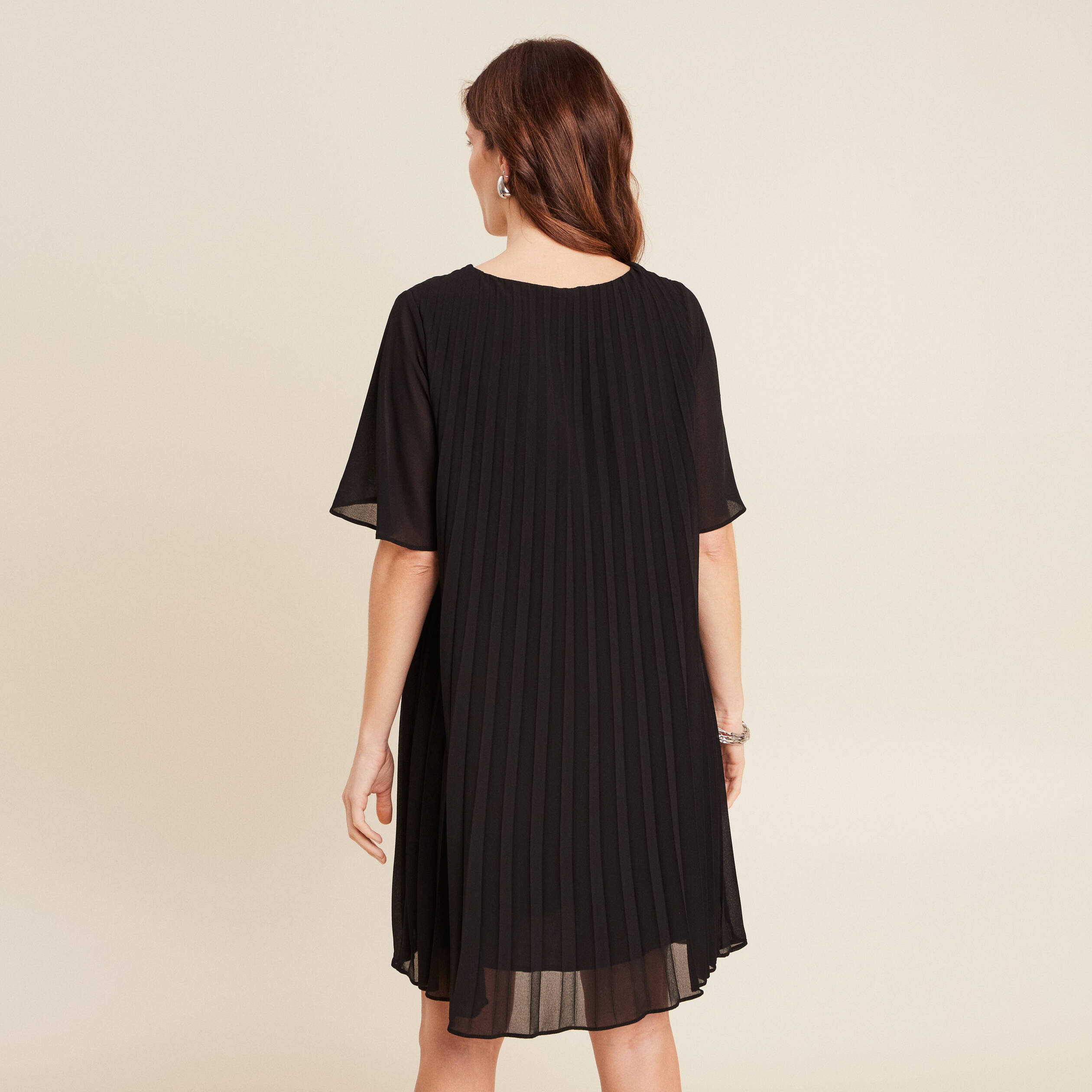 Robe droite plissée noir femme