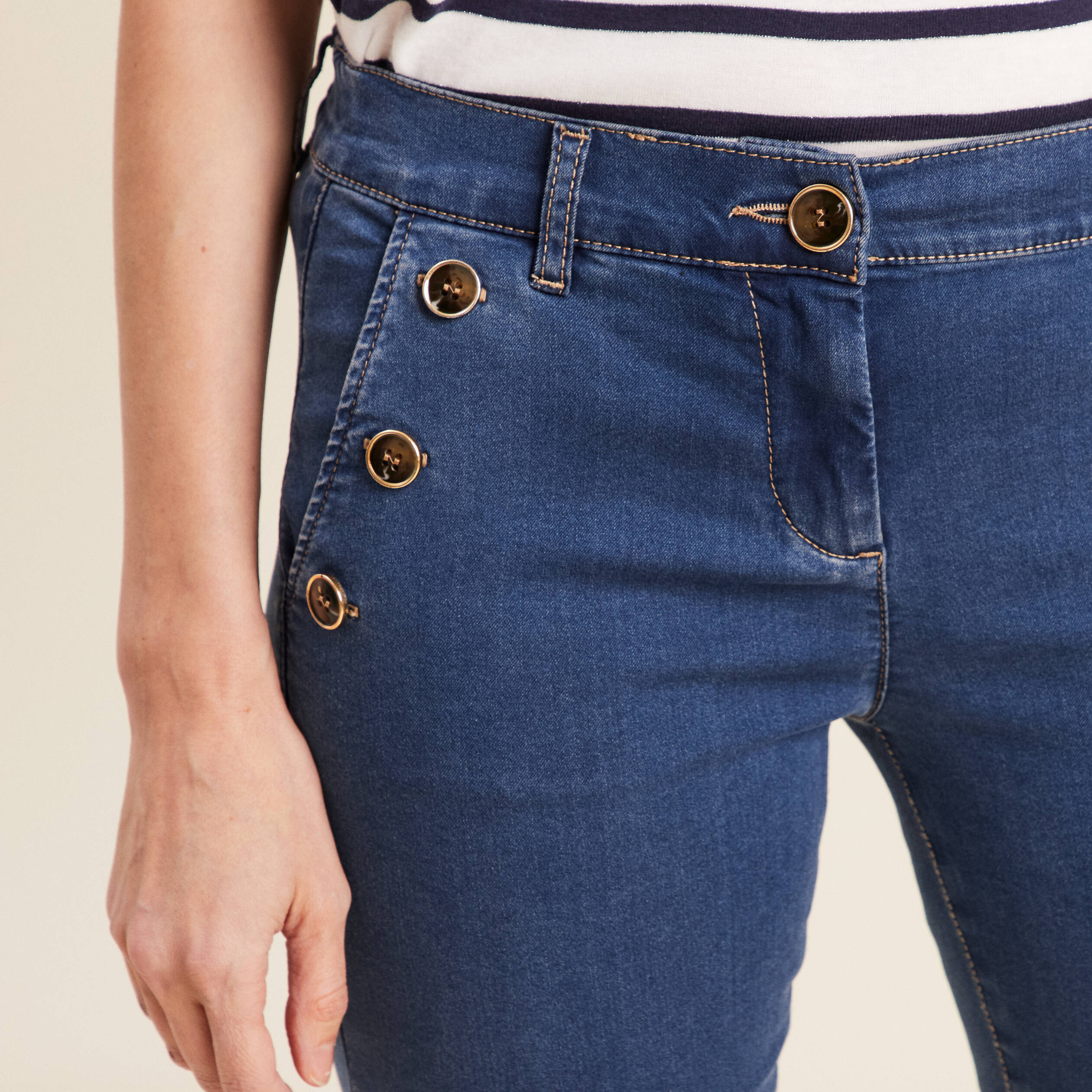 Jean ajusté 7/8ème à pont denim double stone femme