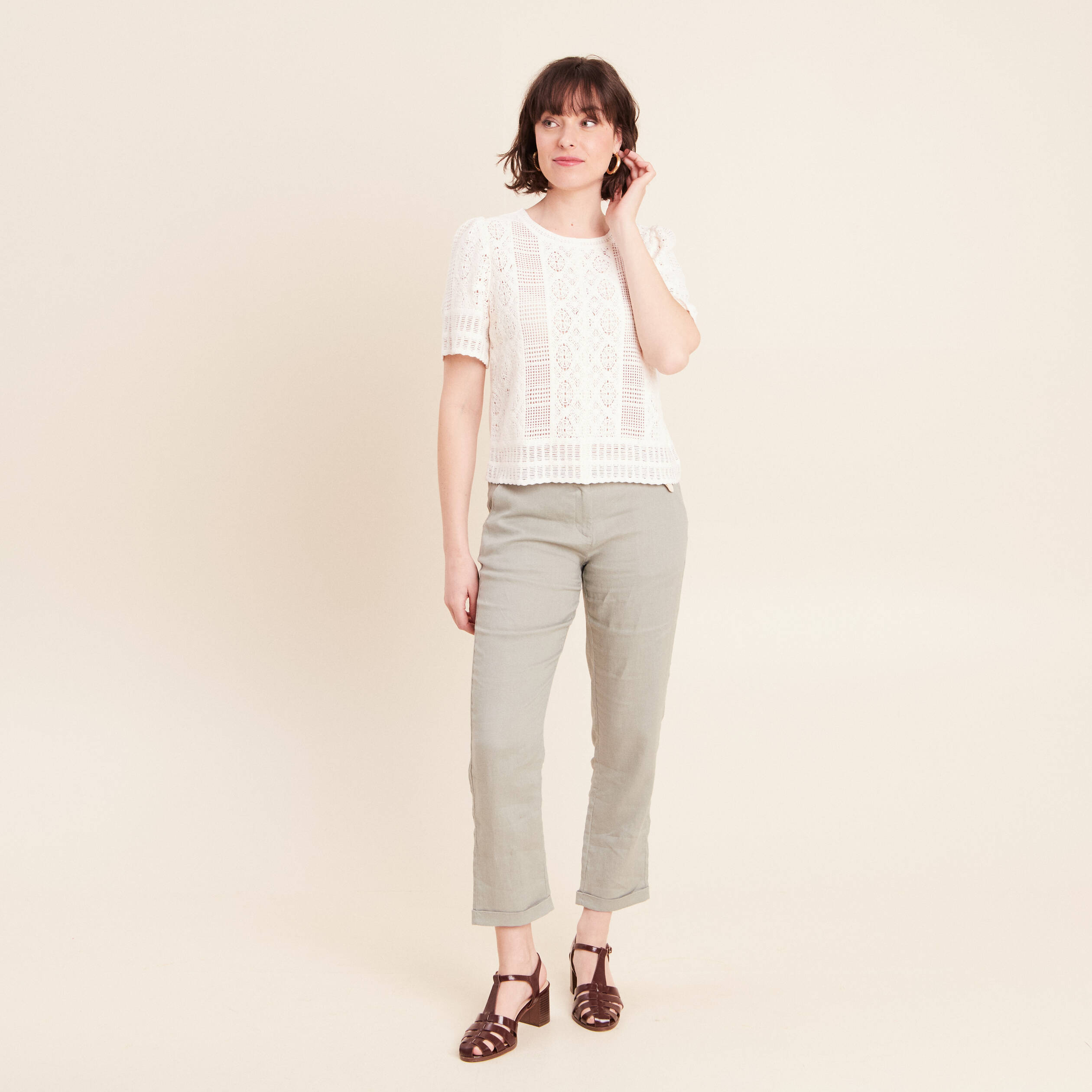 T-shirt col rond &agrave; dentelle ecru femme