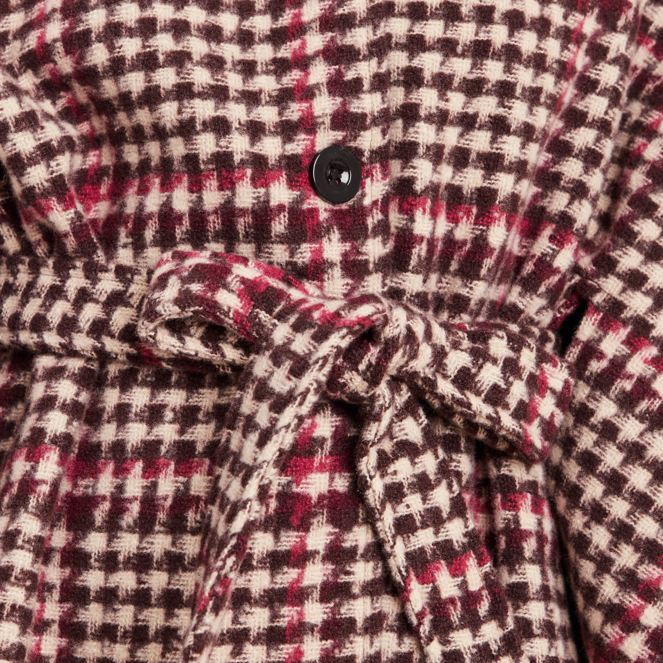 Poncho ceintur&eacute; boutonn&eacute; bordeaux femme