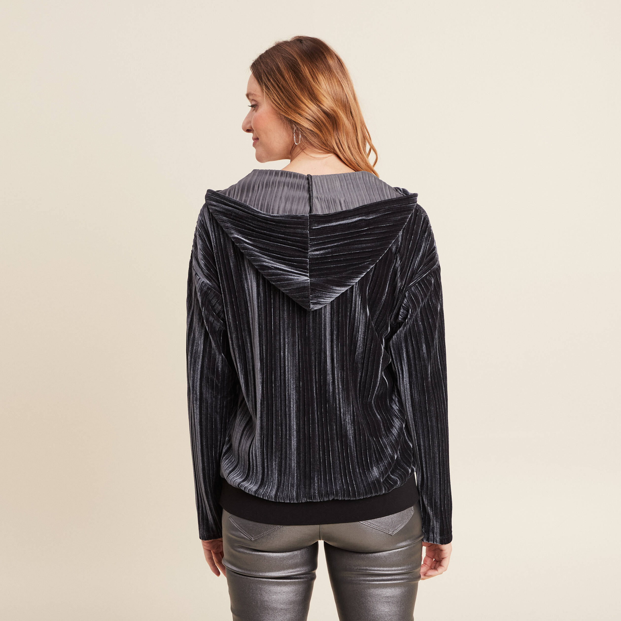 Sweat manches longues pliss&eacute; gris argent femme