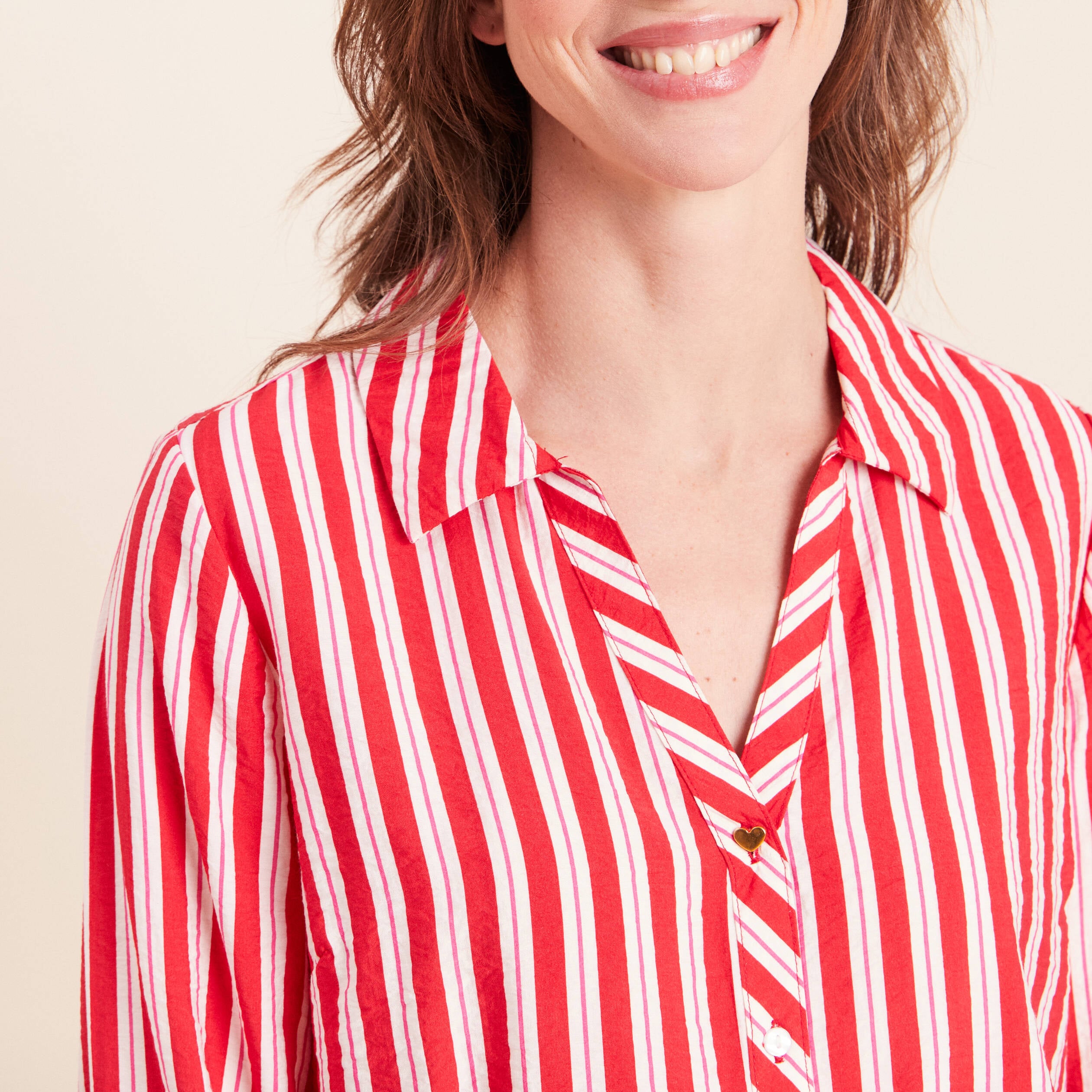 Chemise droite longue fluide col chemise rouge femme