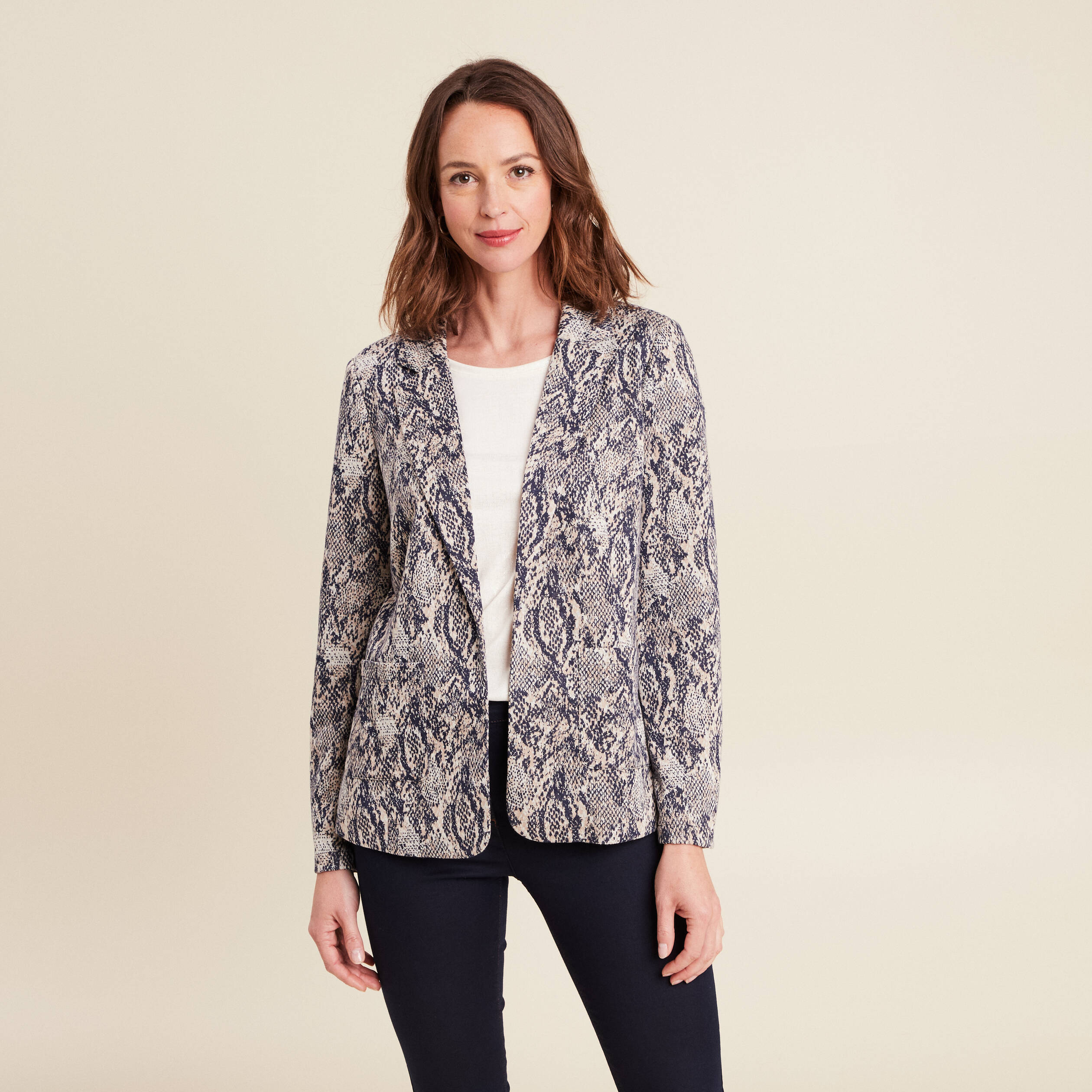veste cintree col chale beige femme Veste cintrée col châle beige femme