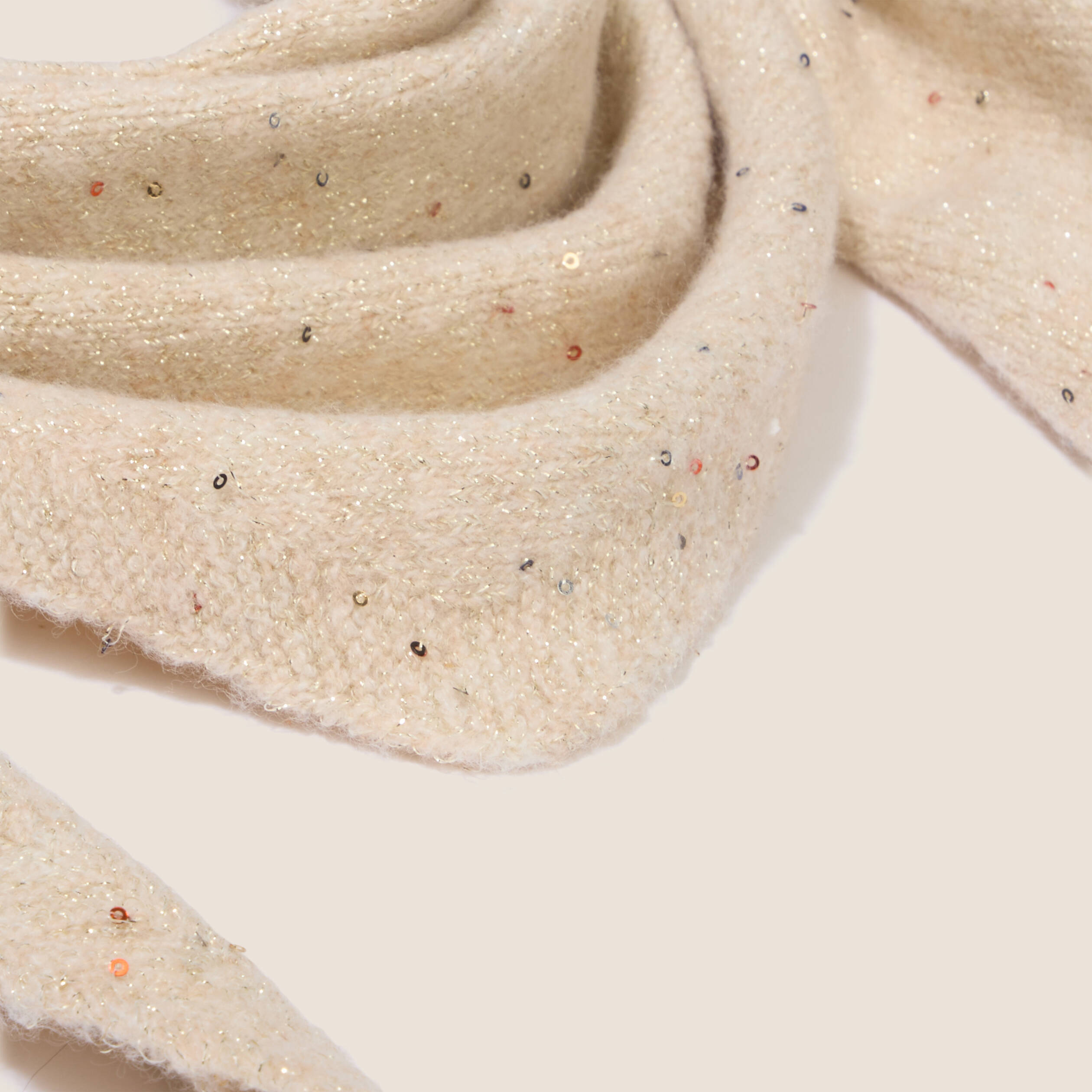 &Eacute;charpe creme femme
