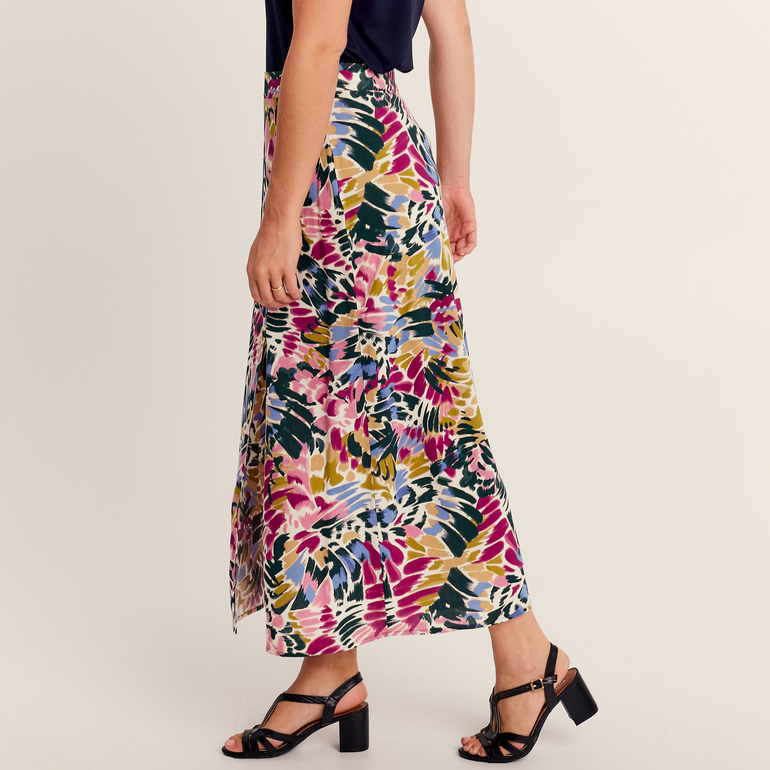 Jupe clearance droite fendue