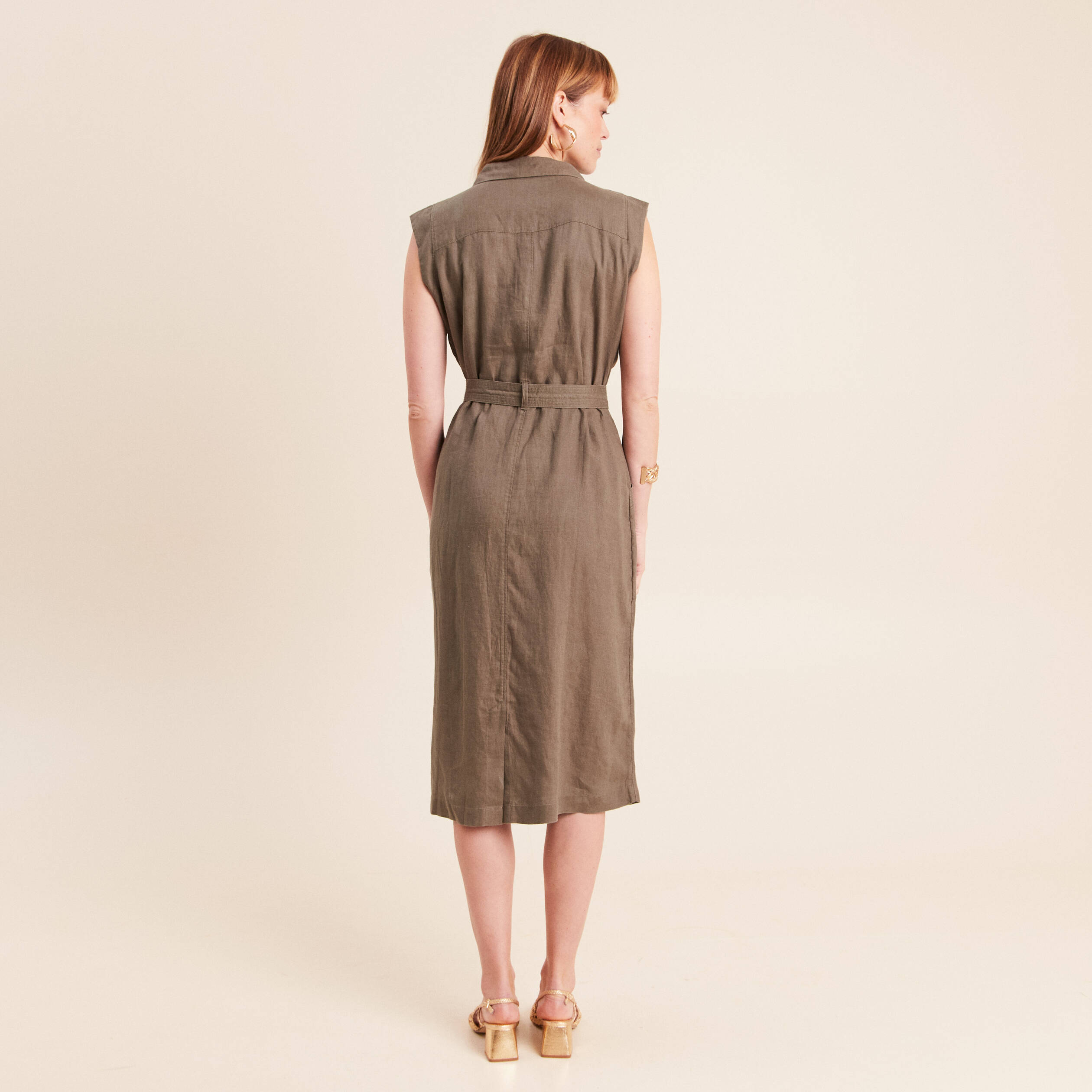 Robe &eacute;vas&eacute;e manches tr&egrave;s courtes vert kaki femme