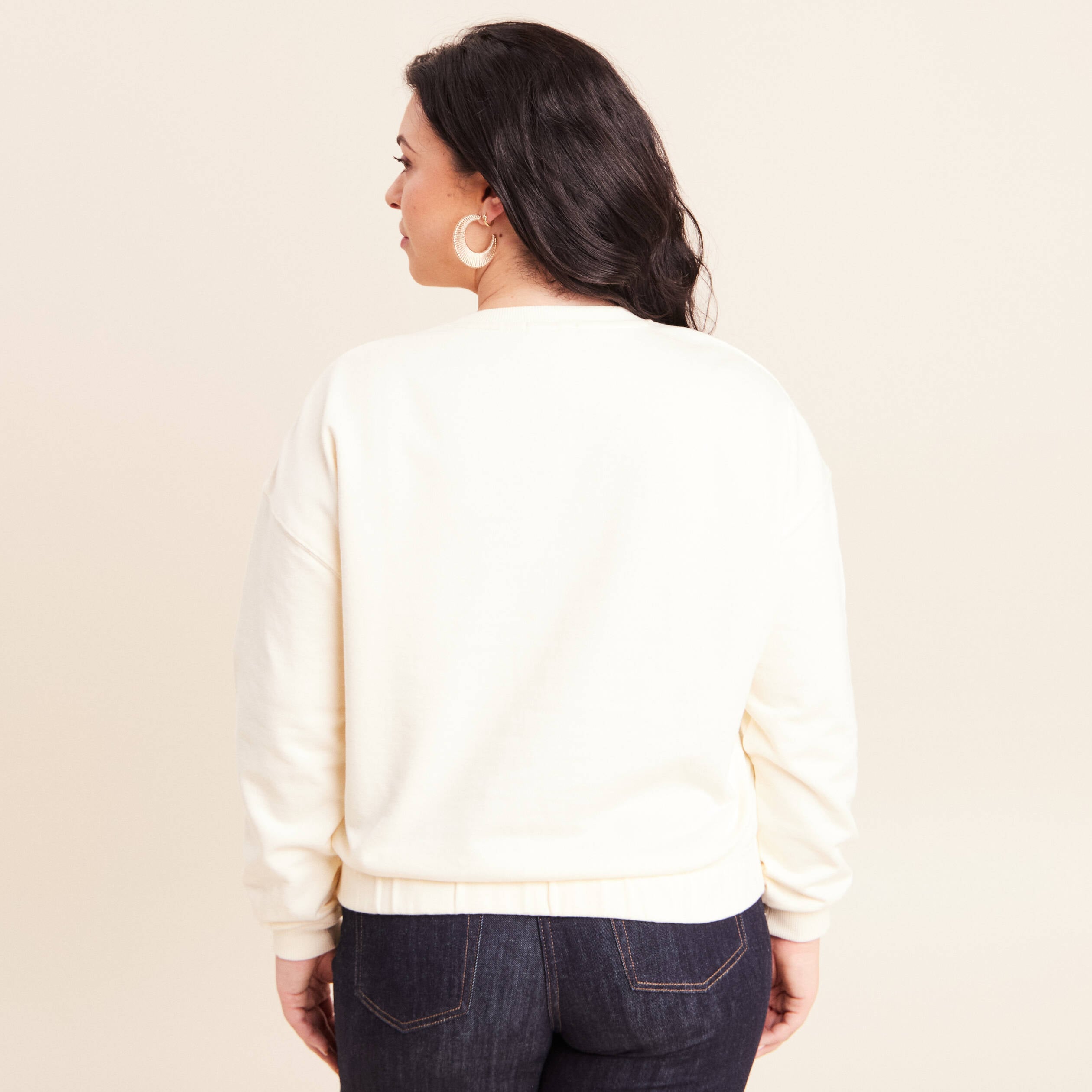 Sweat col rond broderie manches longues ecru femme