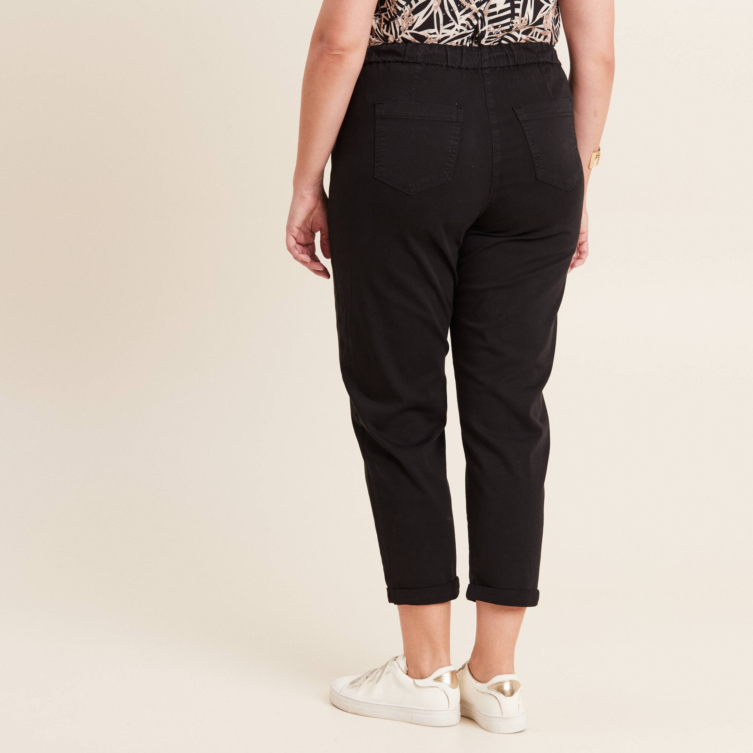 pantalon coupe droite a coulisse noir femme Pantalon coupe droite à coulisse noir femme