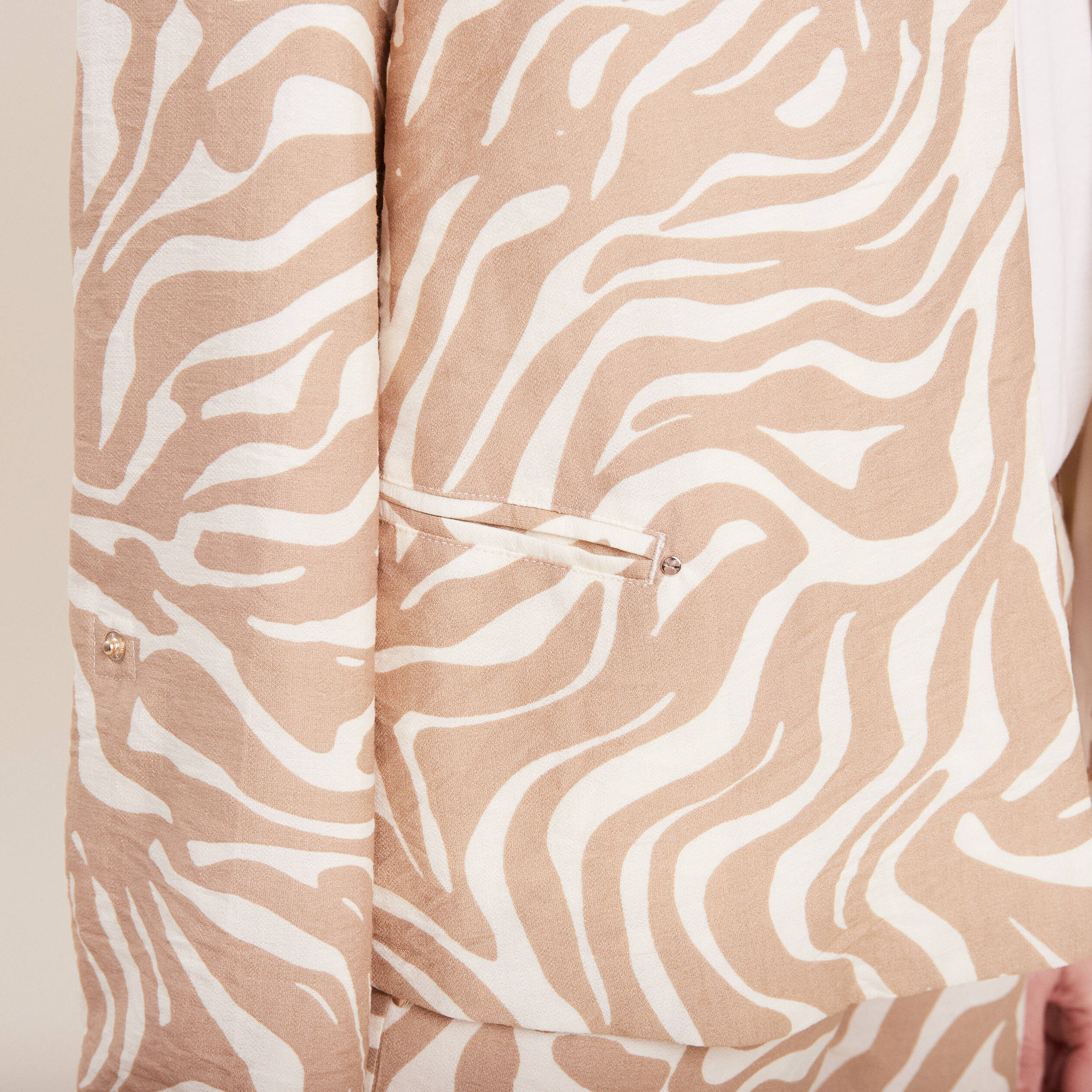Veste droite manches longues beige femme