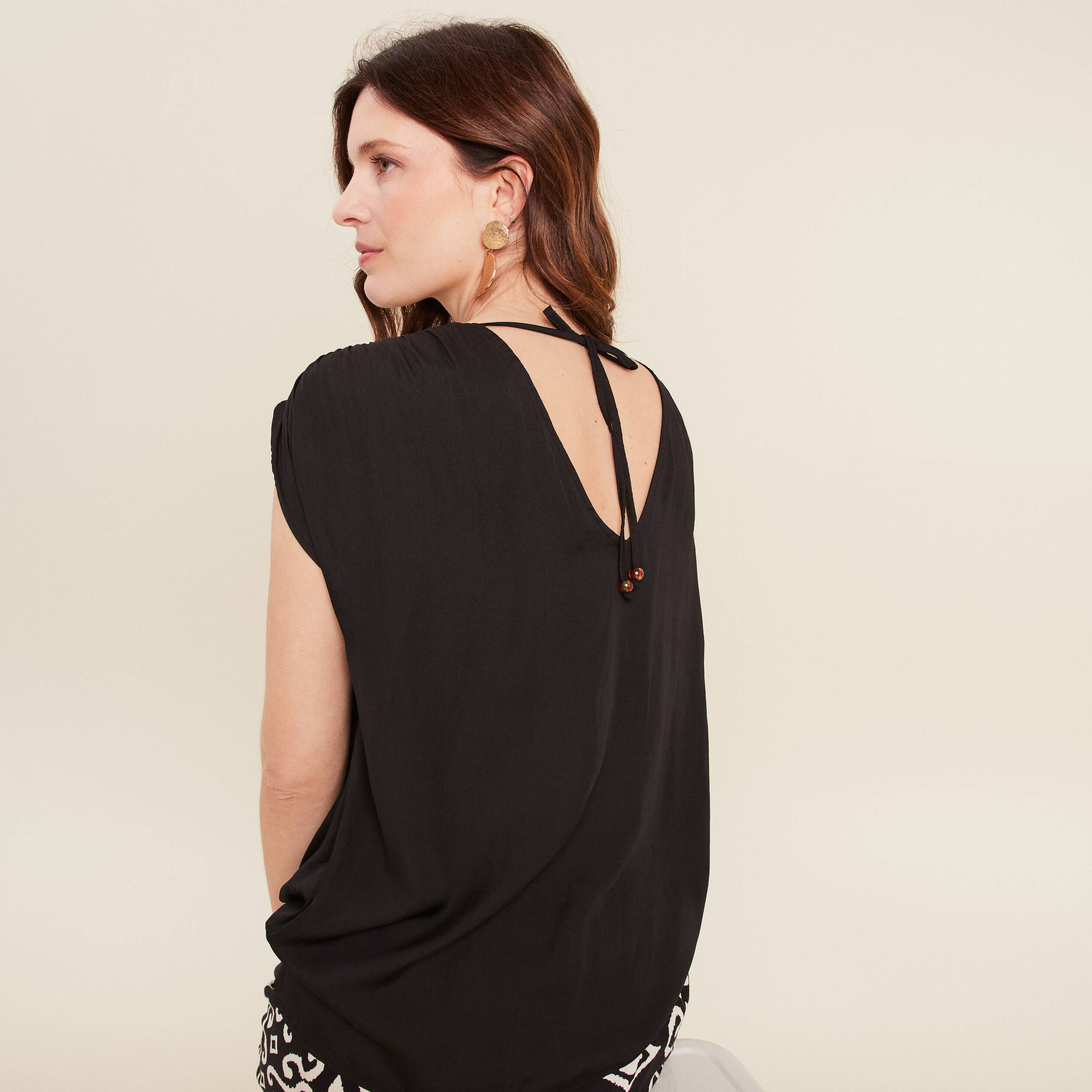 Blouse sans manches noir femme