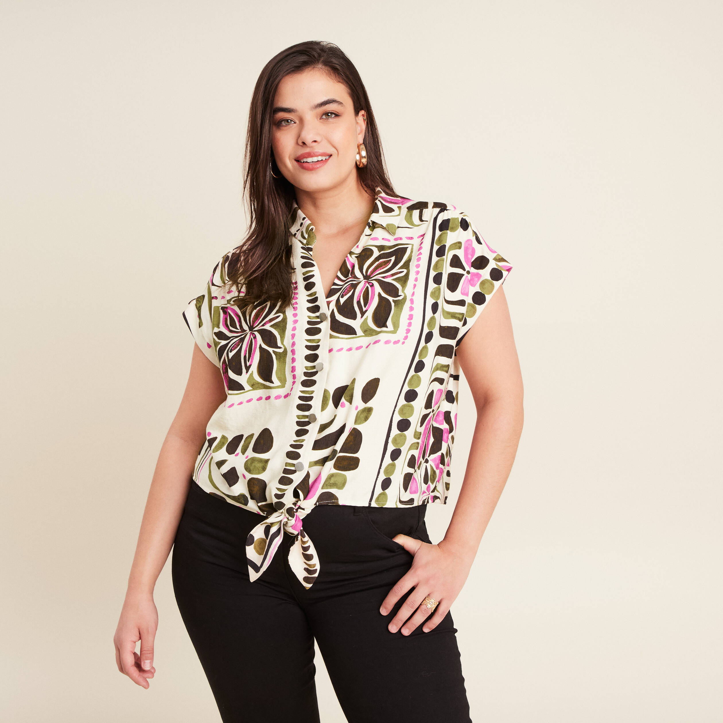 Chemise manches courtes nouée vert femme