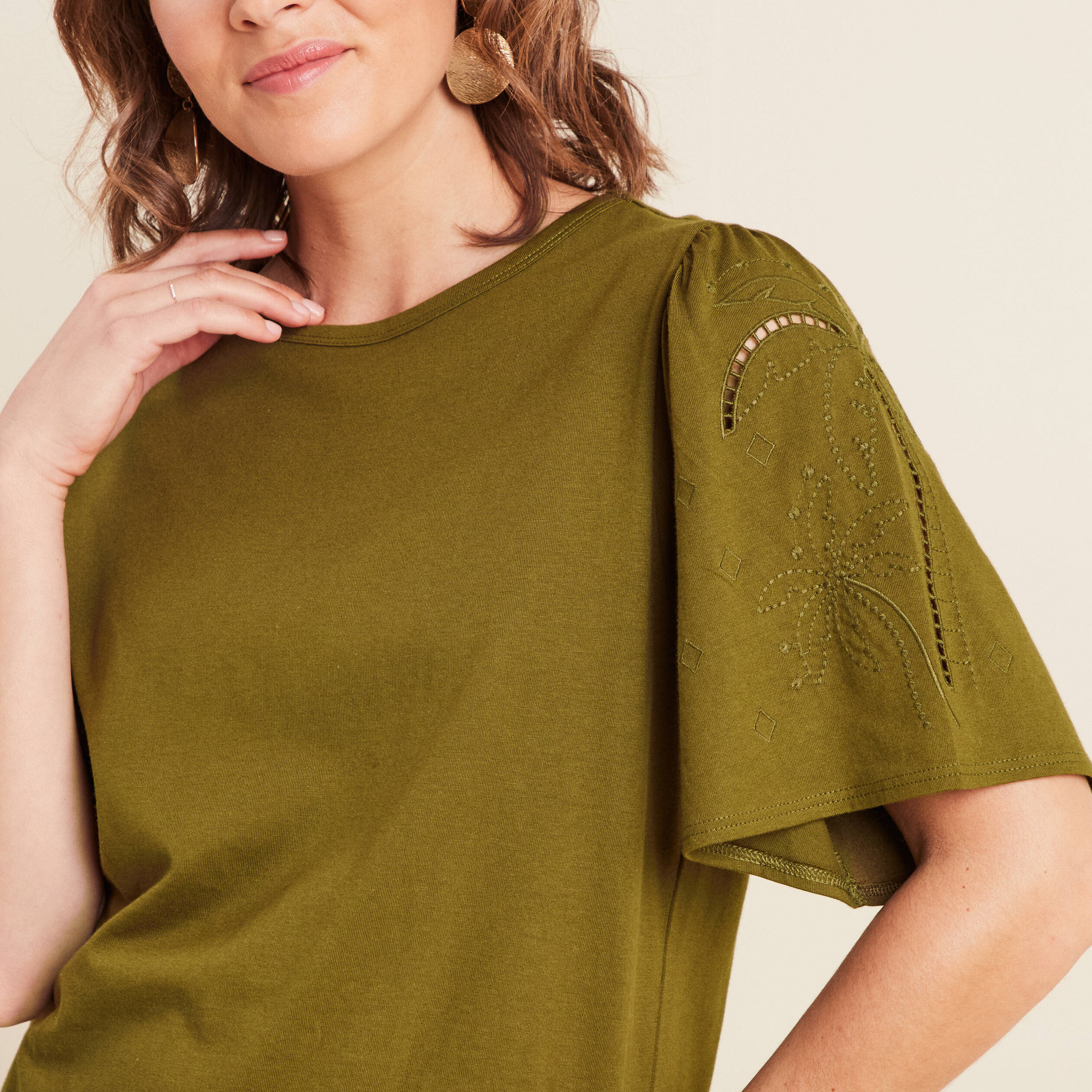T-shirt manches courtes vert olive femme