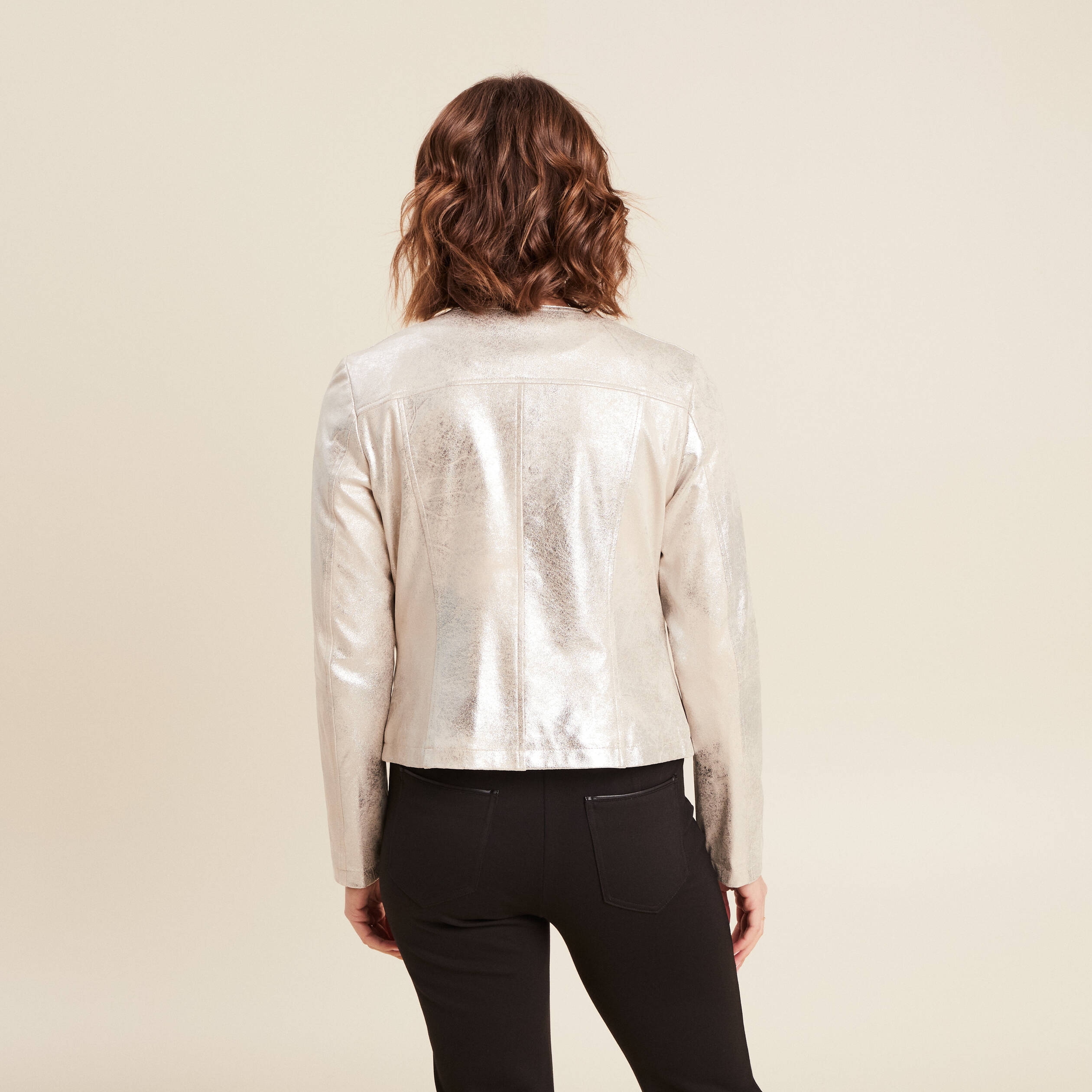 Veste droite zippée couleur argent femme