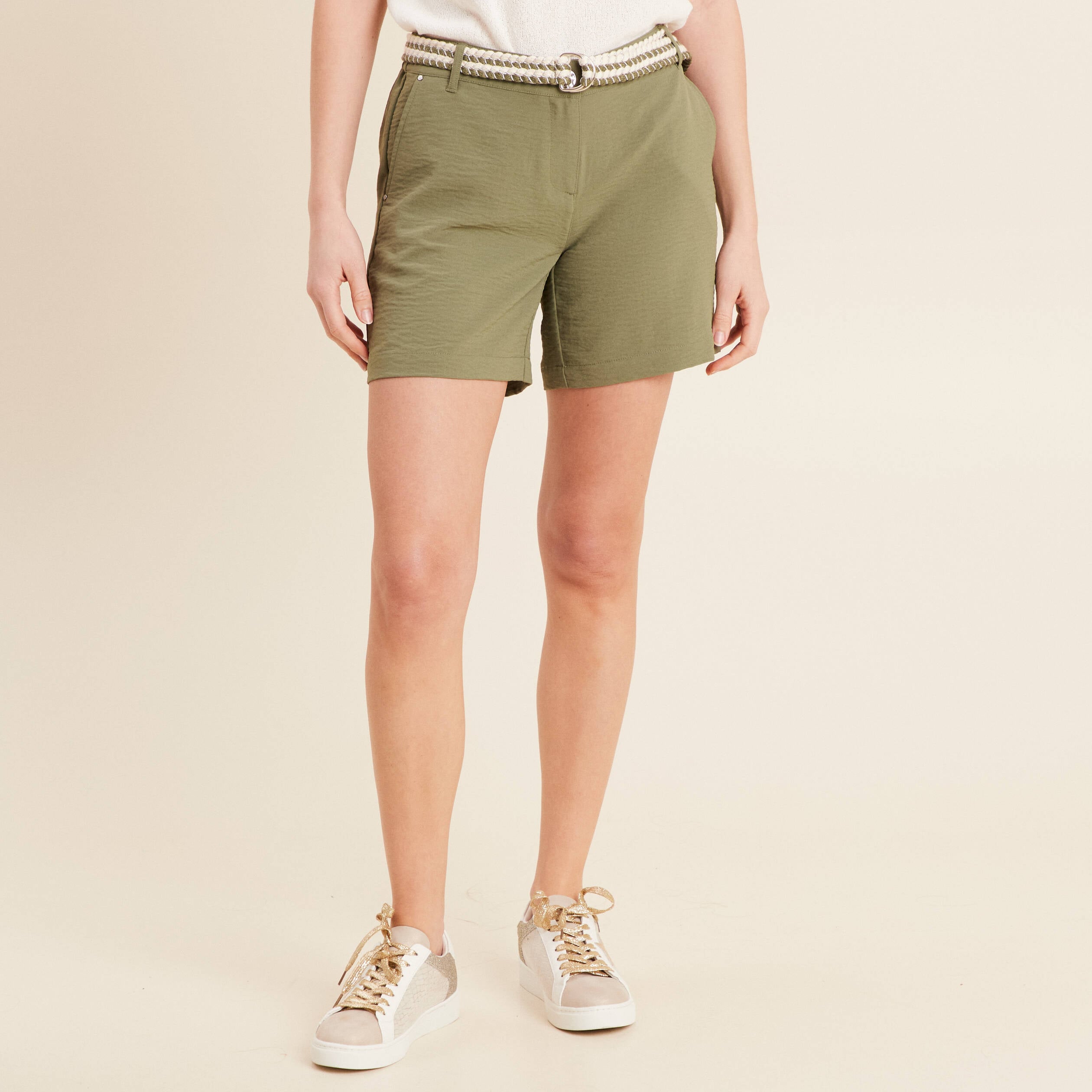 Short fluide taille basse vert kaki femme