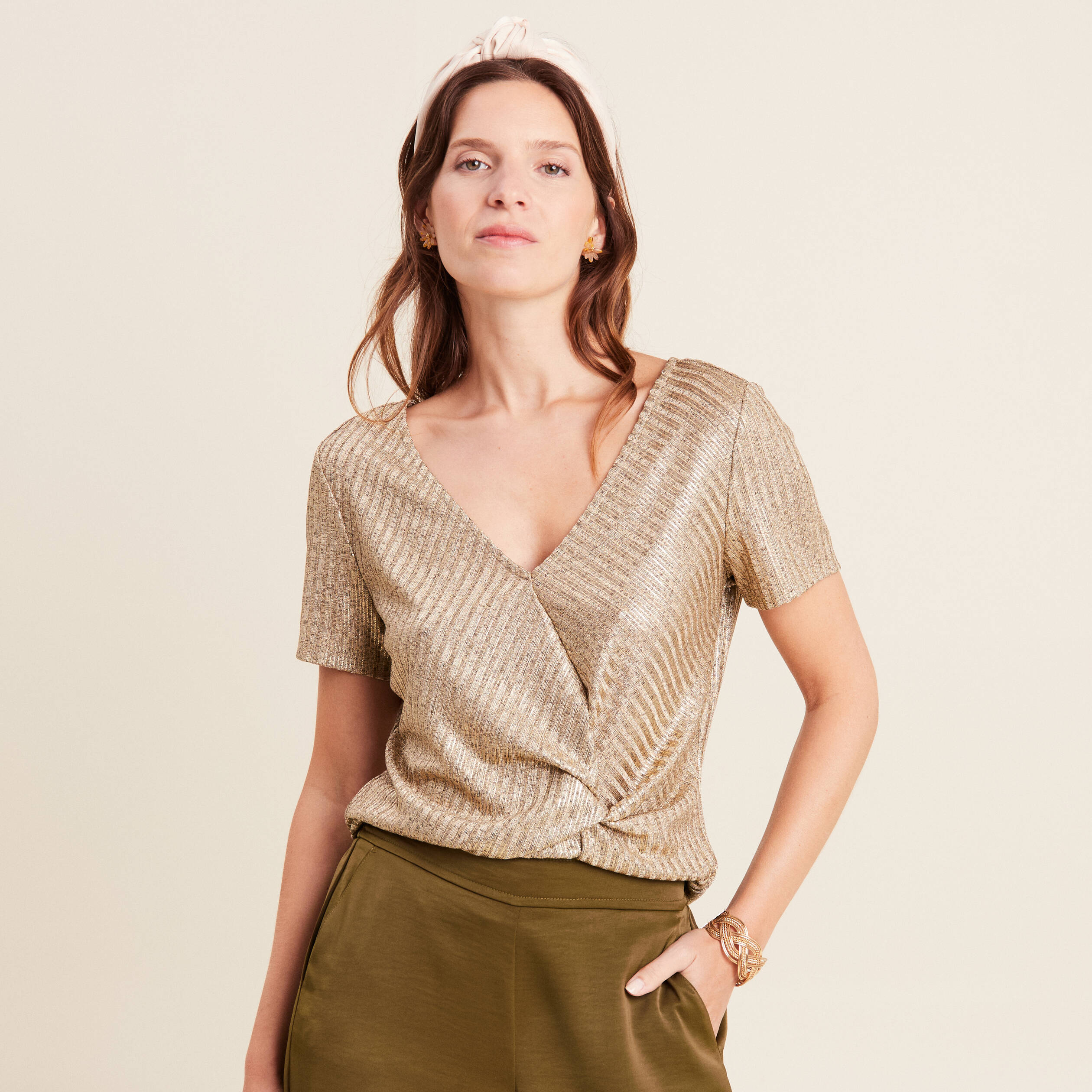 T-shirt manches courtes noué couleur or femme