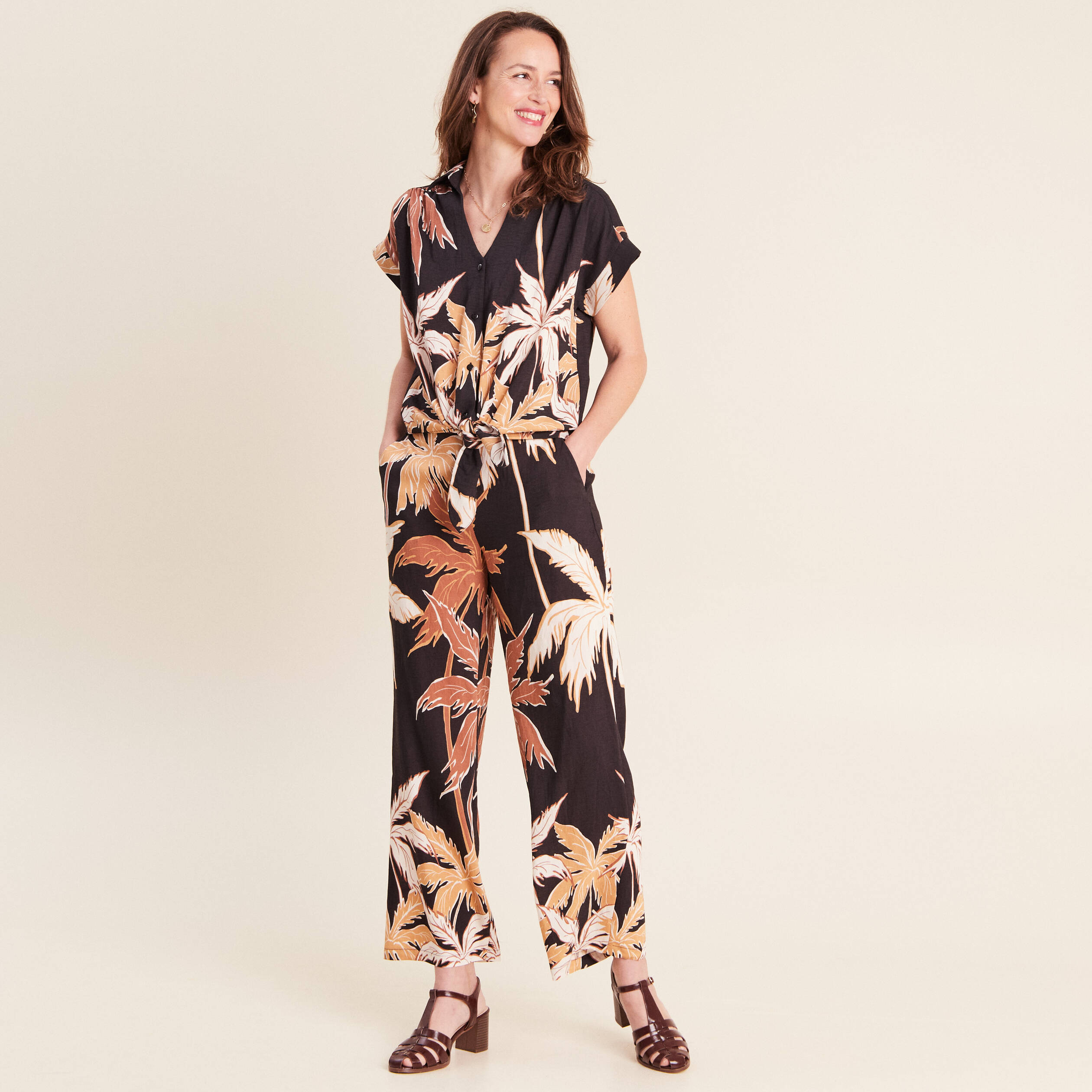Chemise fluide manches courtes noir femme