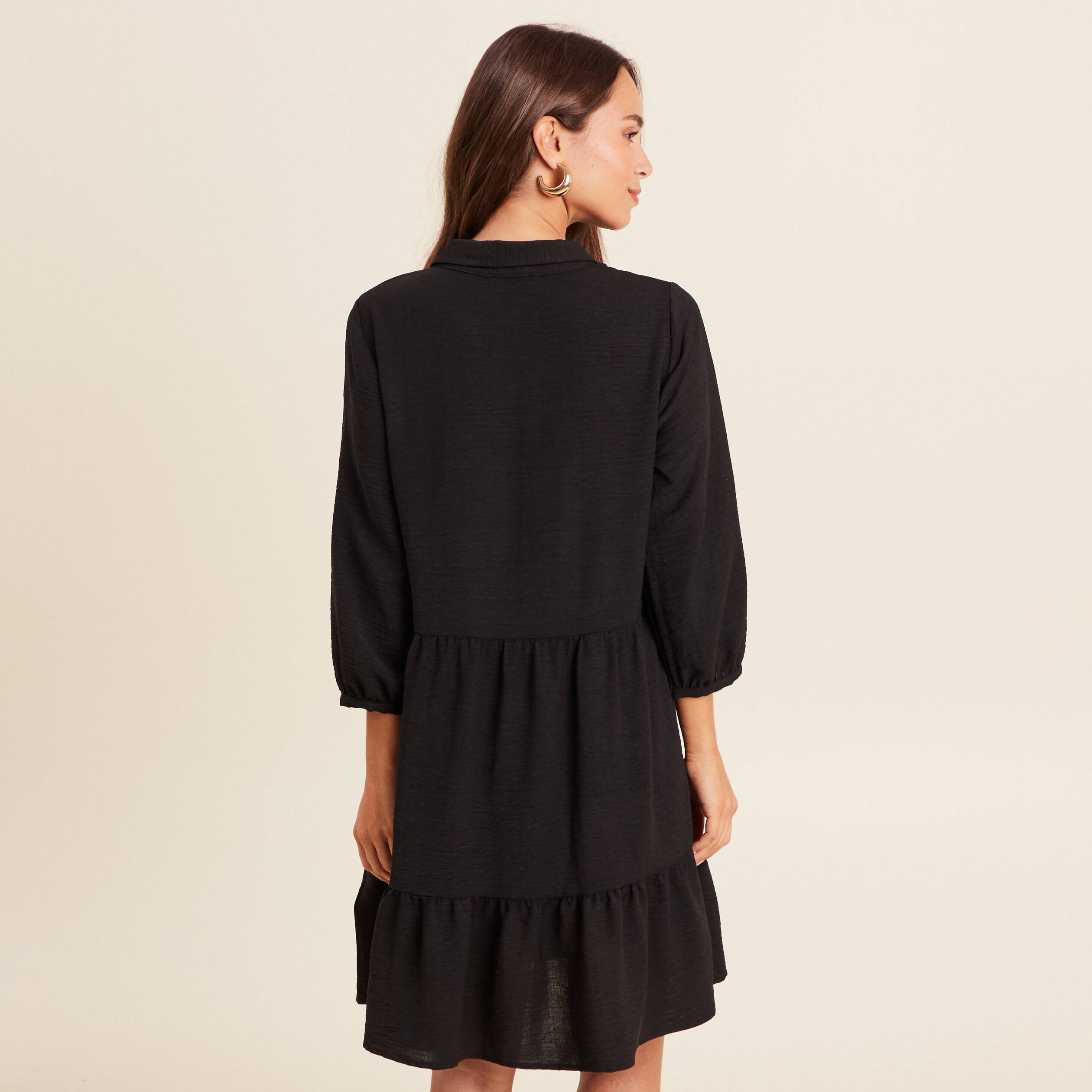 robe courte evasee col chemise noir femme Robe courte évasée col chemise noir femme
