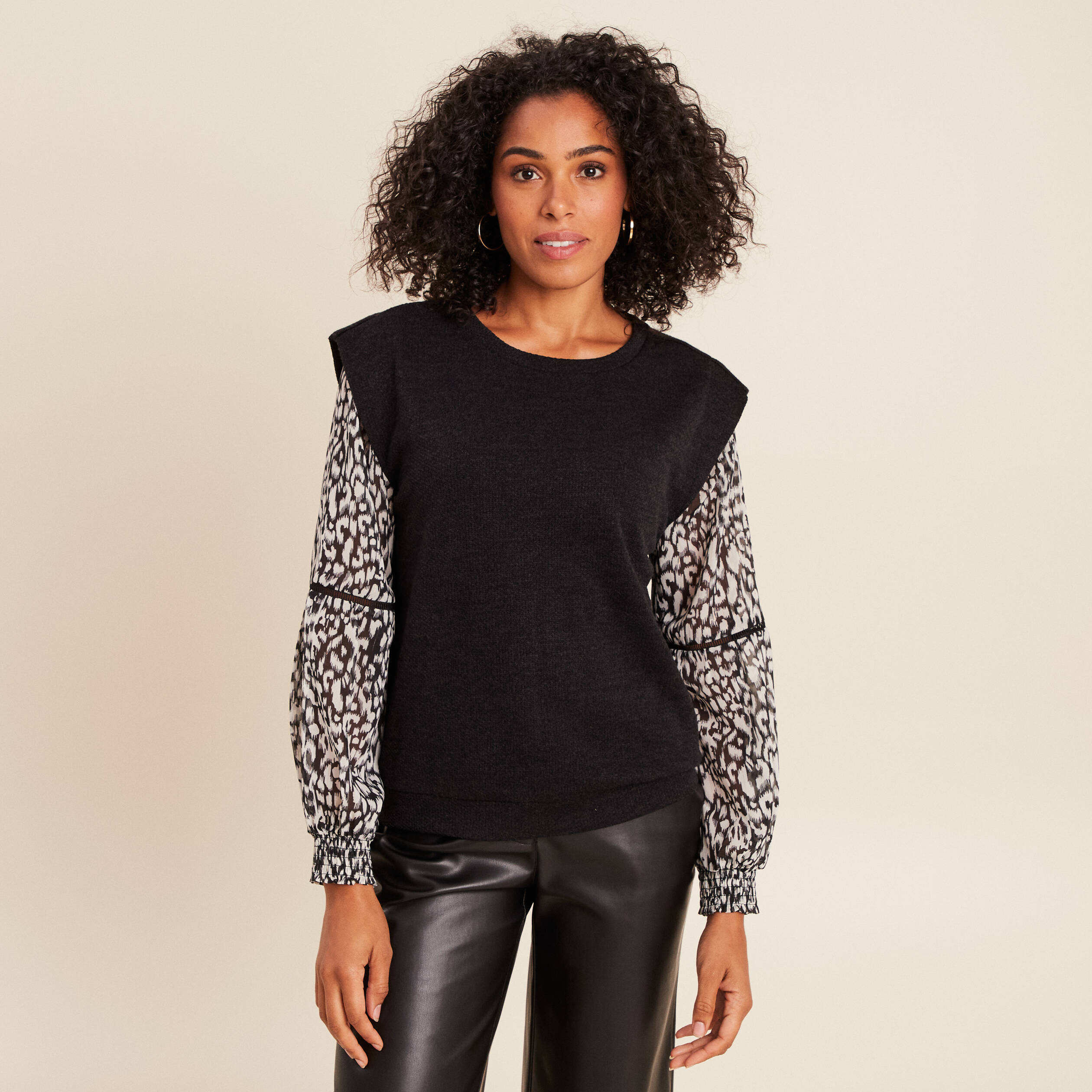 T-shirt col rond manches longues noir femme