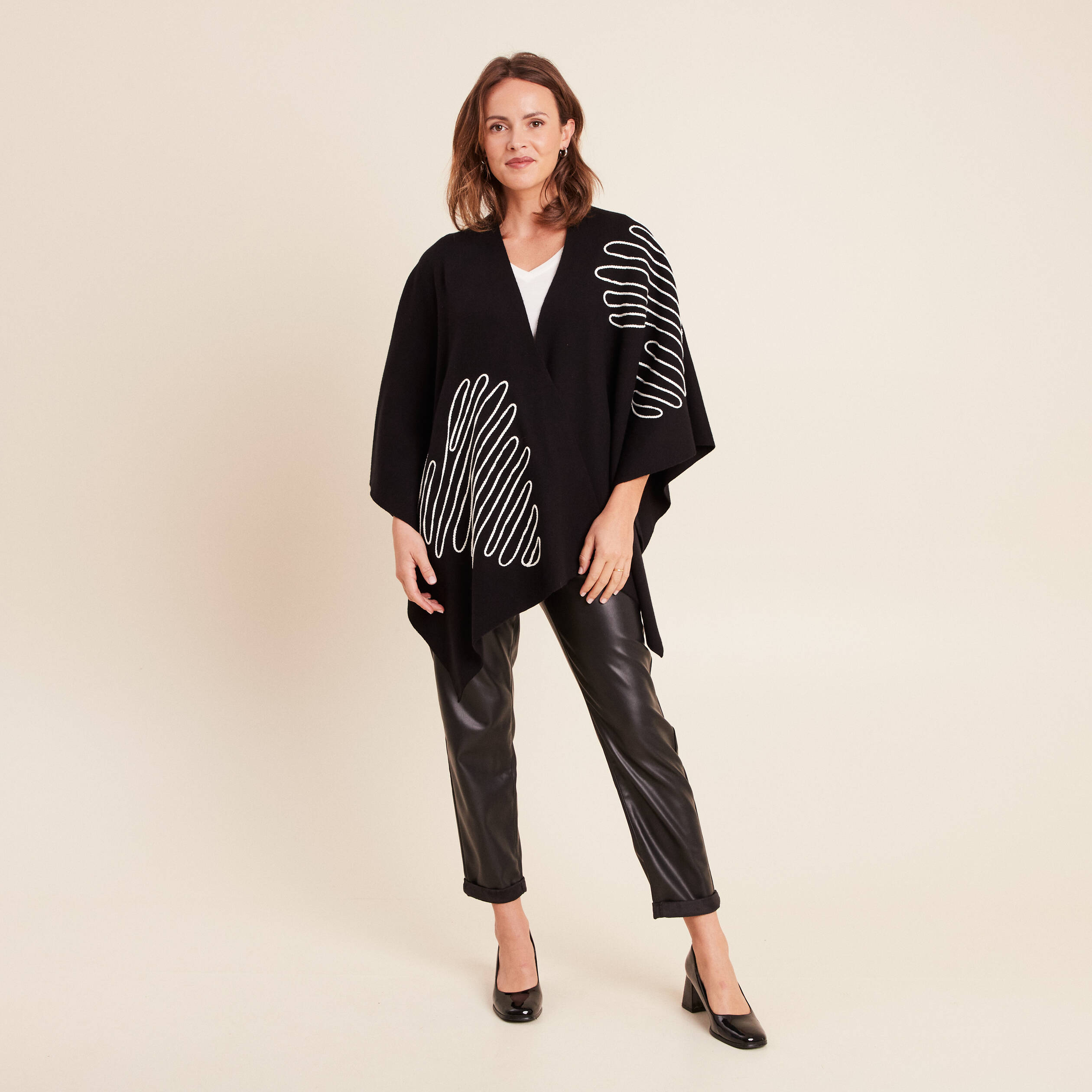 Poncho noir femme