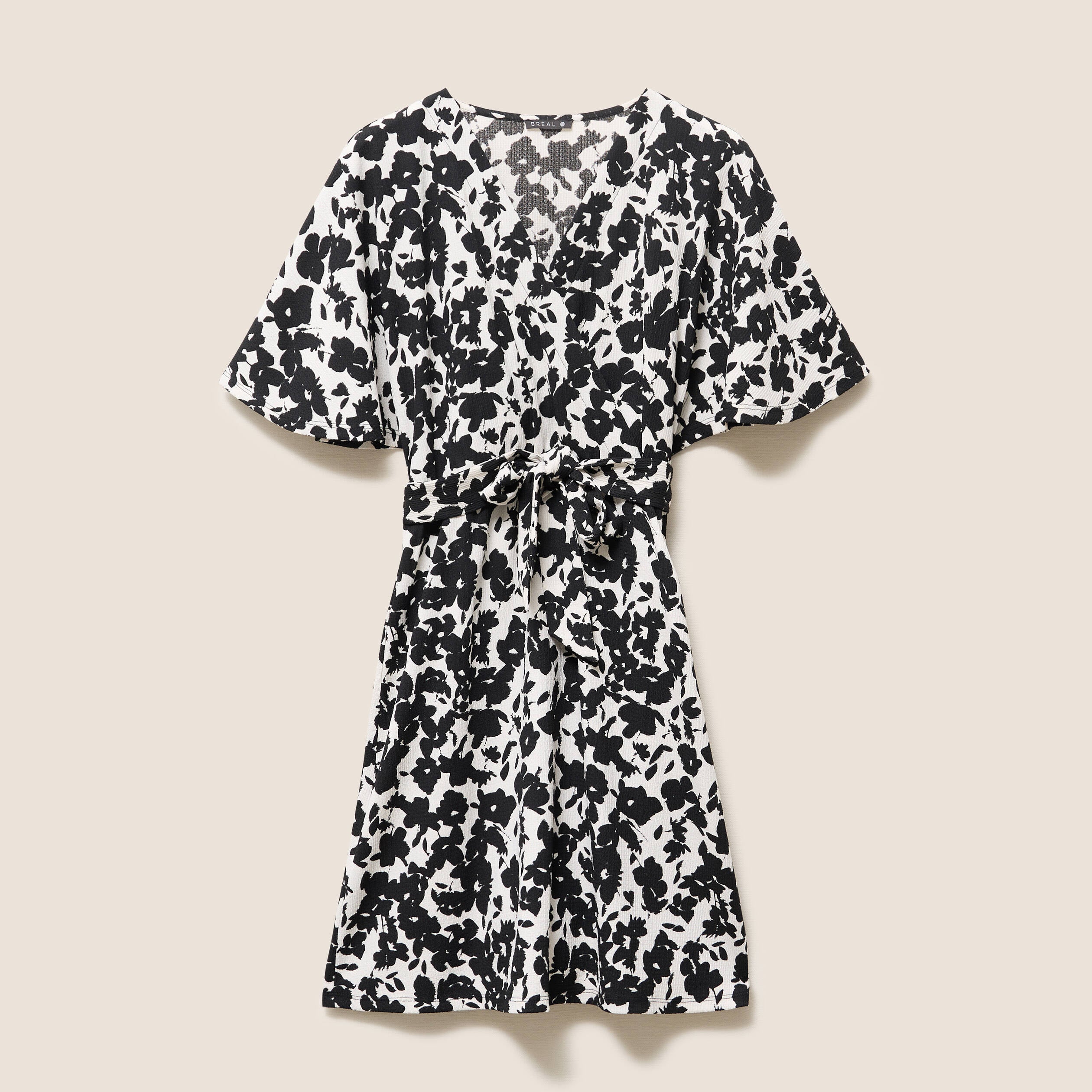 Robe courte &eacute;vas&eacute;e col v pliss&eacute;e noir femme