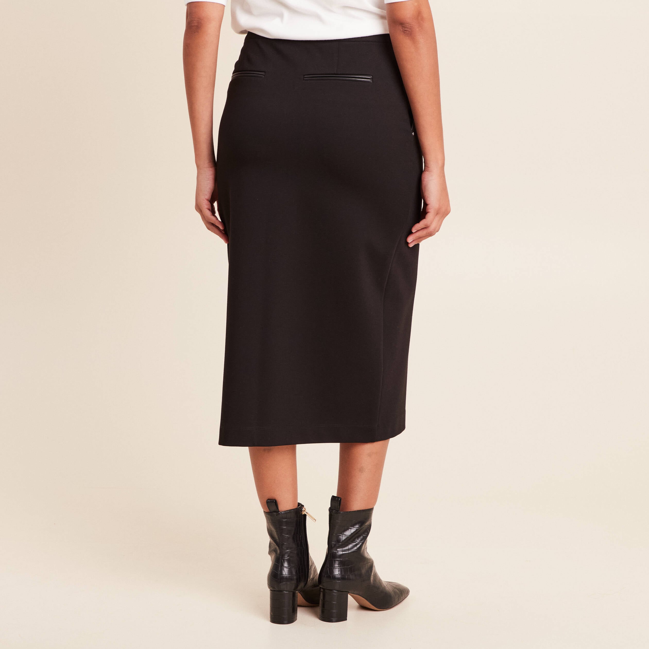 Jupe en maille doubl&eacute;e noir femme
