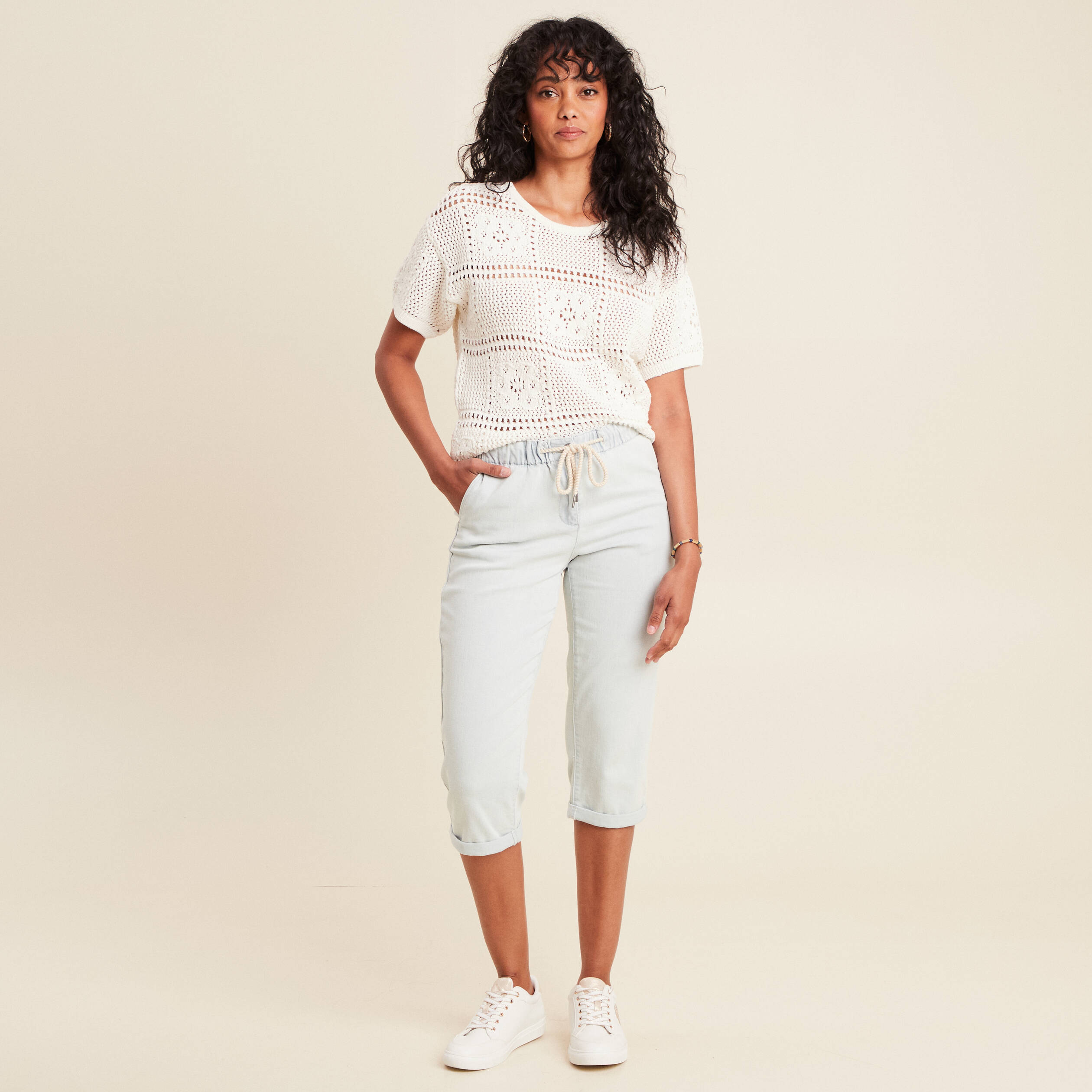 Pantacourt coupe mom denim bleach femme