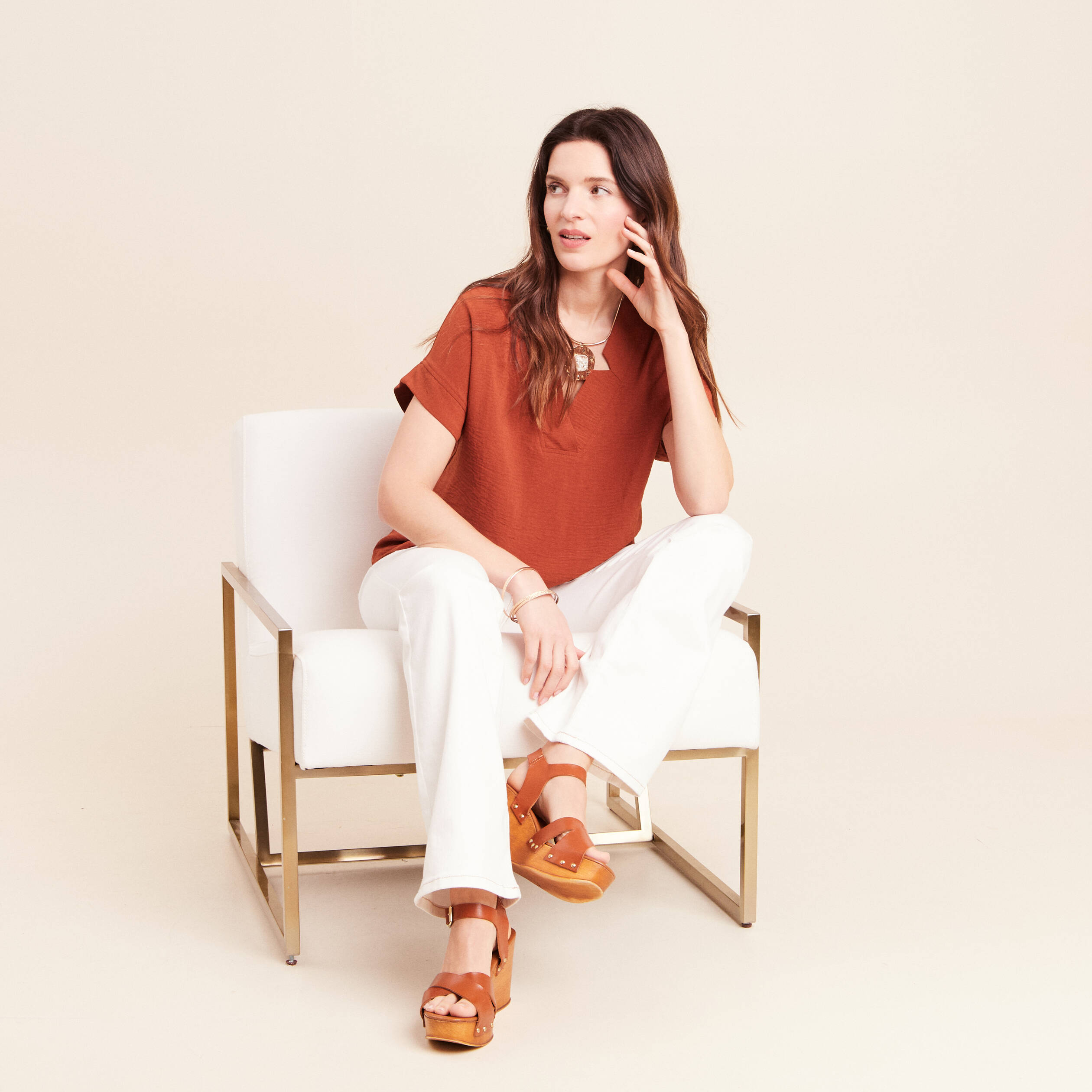Blouse fluide manches courtes marron fonc&eacute; femme