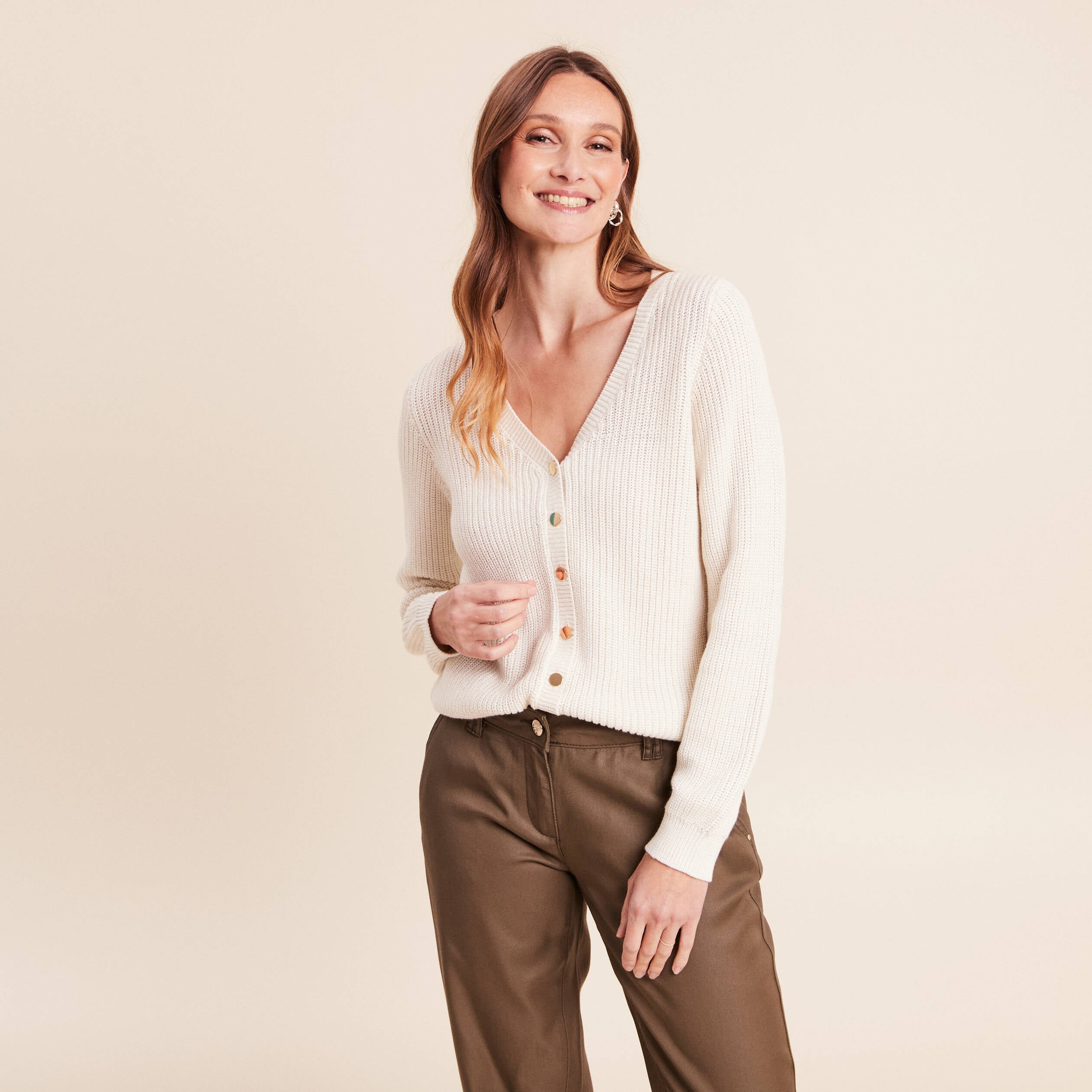 Gilet col v manches longues ecru femme