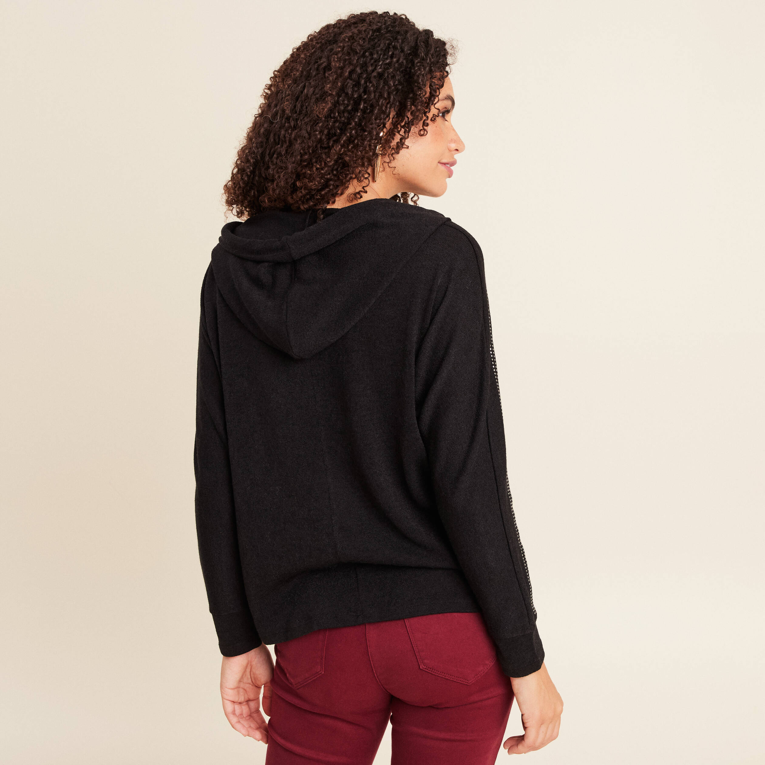 Sweat à capuche noir femme Bréal