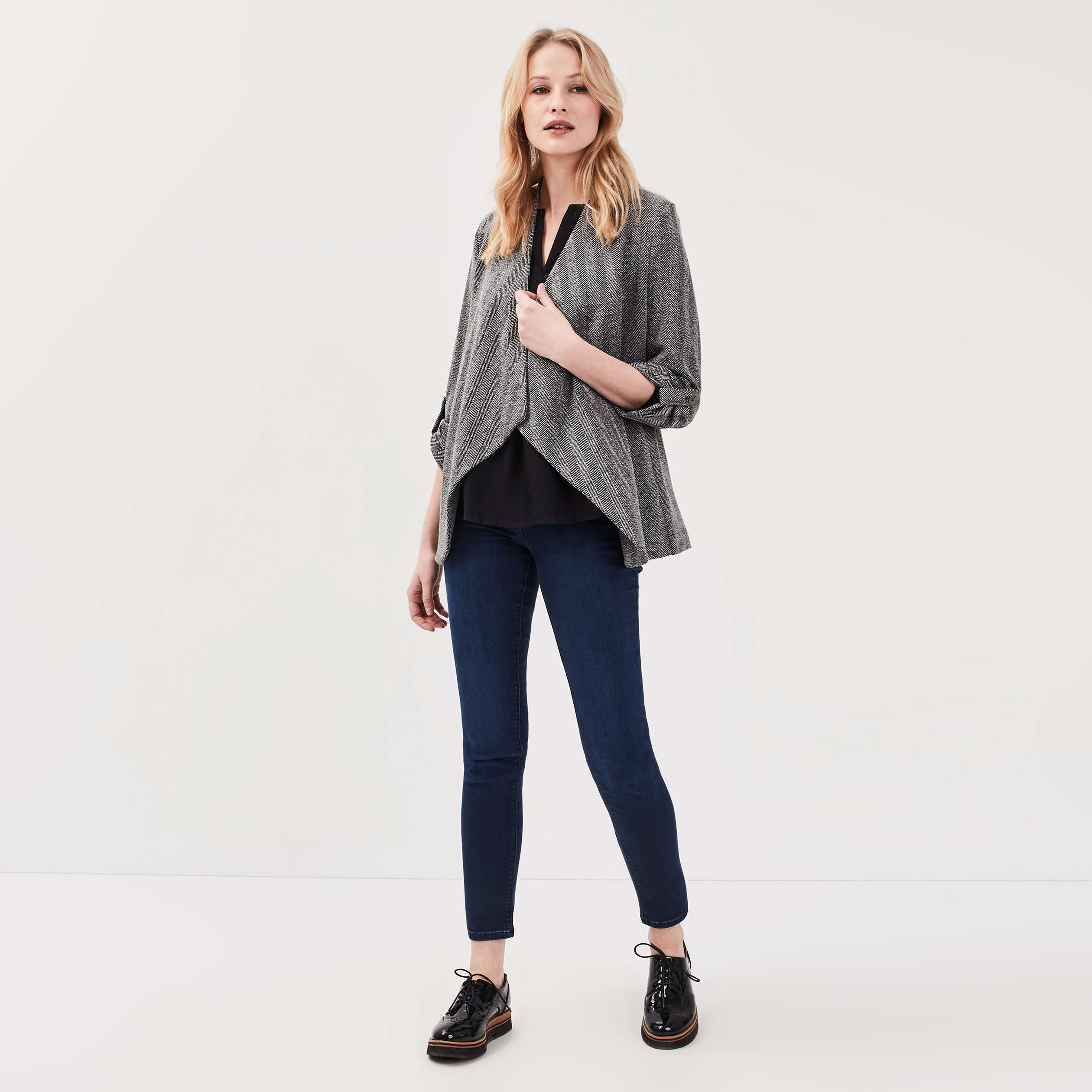 Veste évasée col châle noir femme