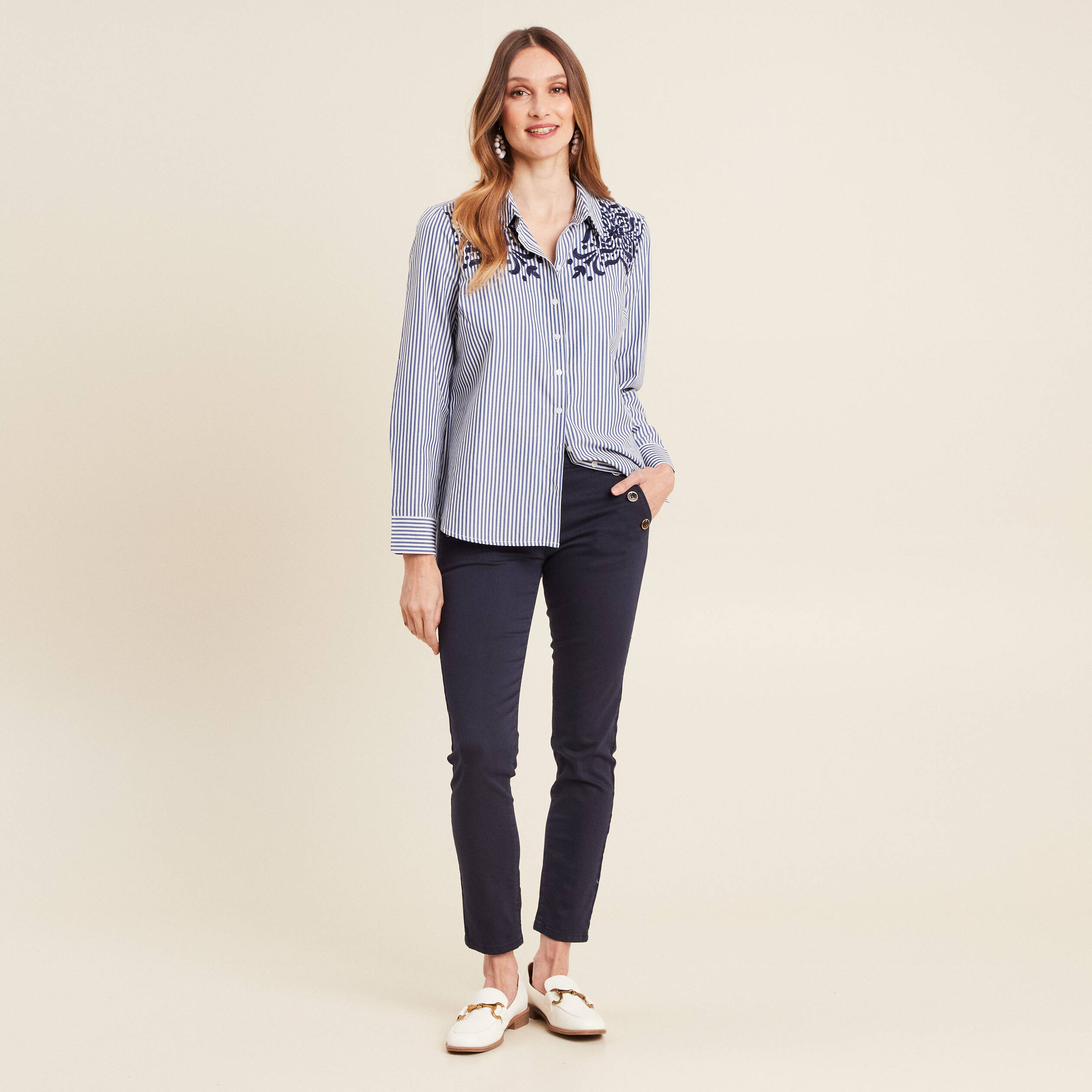 Pantalon ajusté 7/8ème bleu marine femme