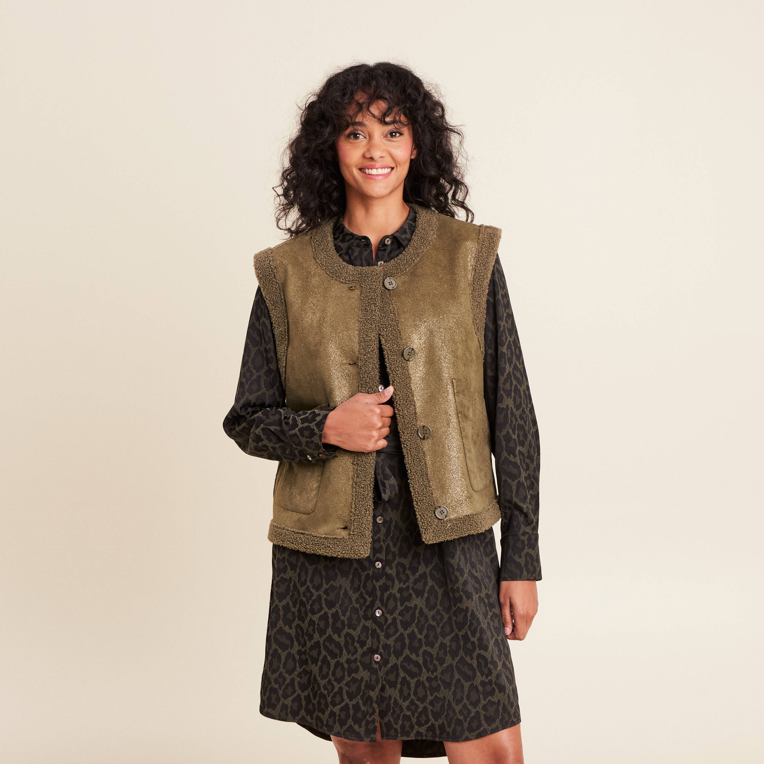 Gilet r&eacute;versible laine mouton vert kaki femme