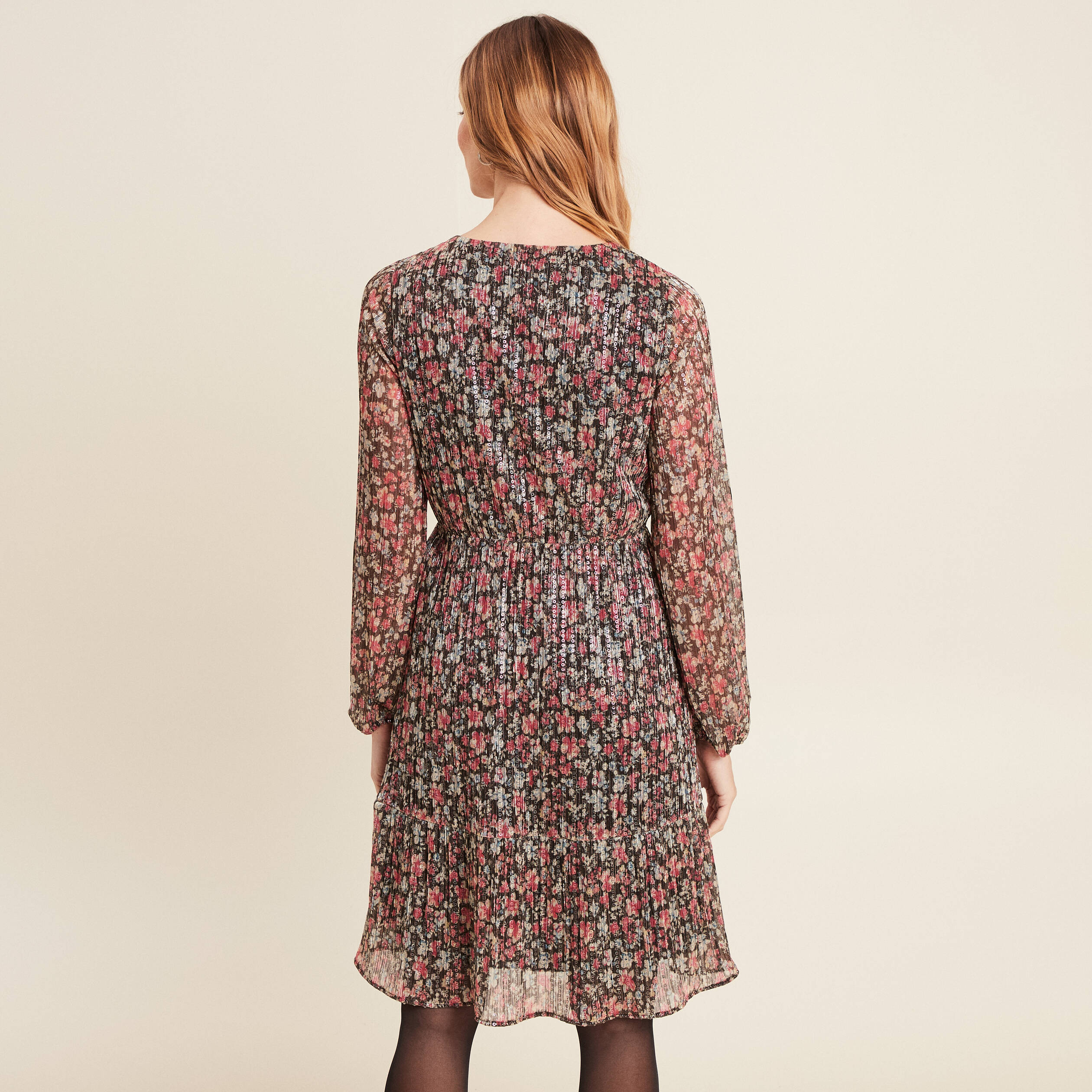 Robe fleurie à sequins évasée rose framboise femme