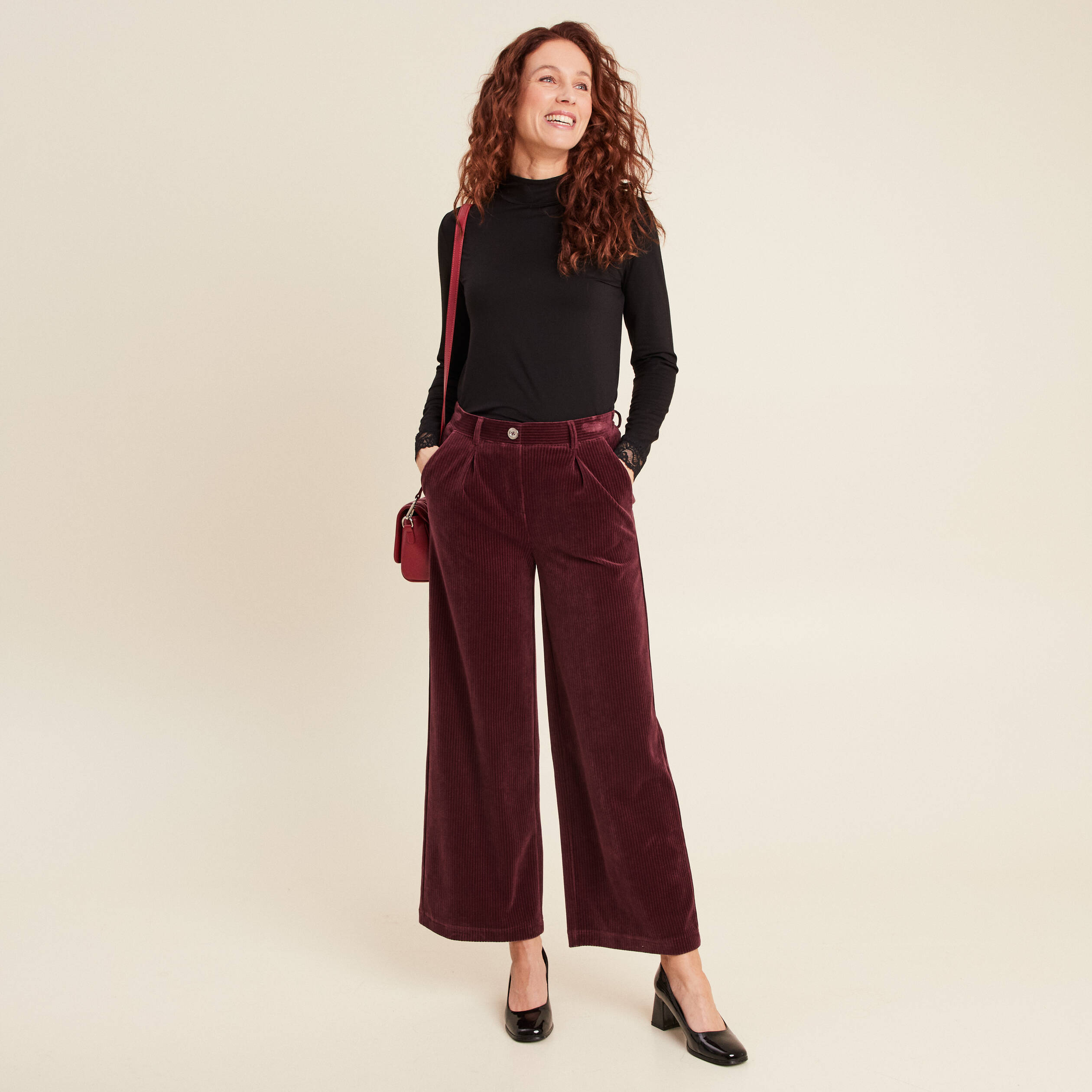 pantalon large velours bordeaux femme Pantalon large velours bordeaux femme