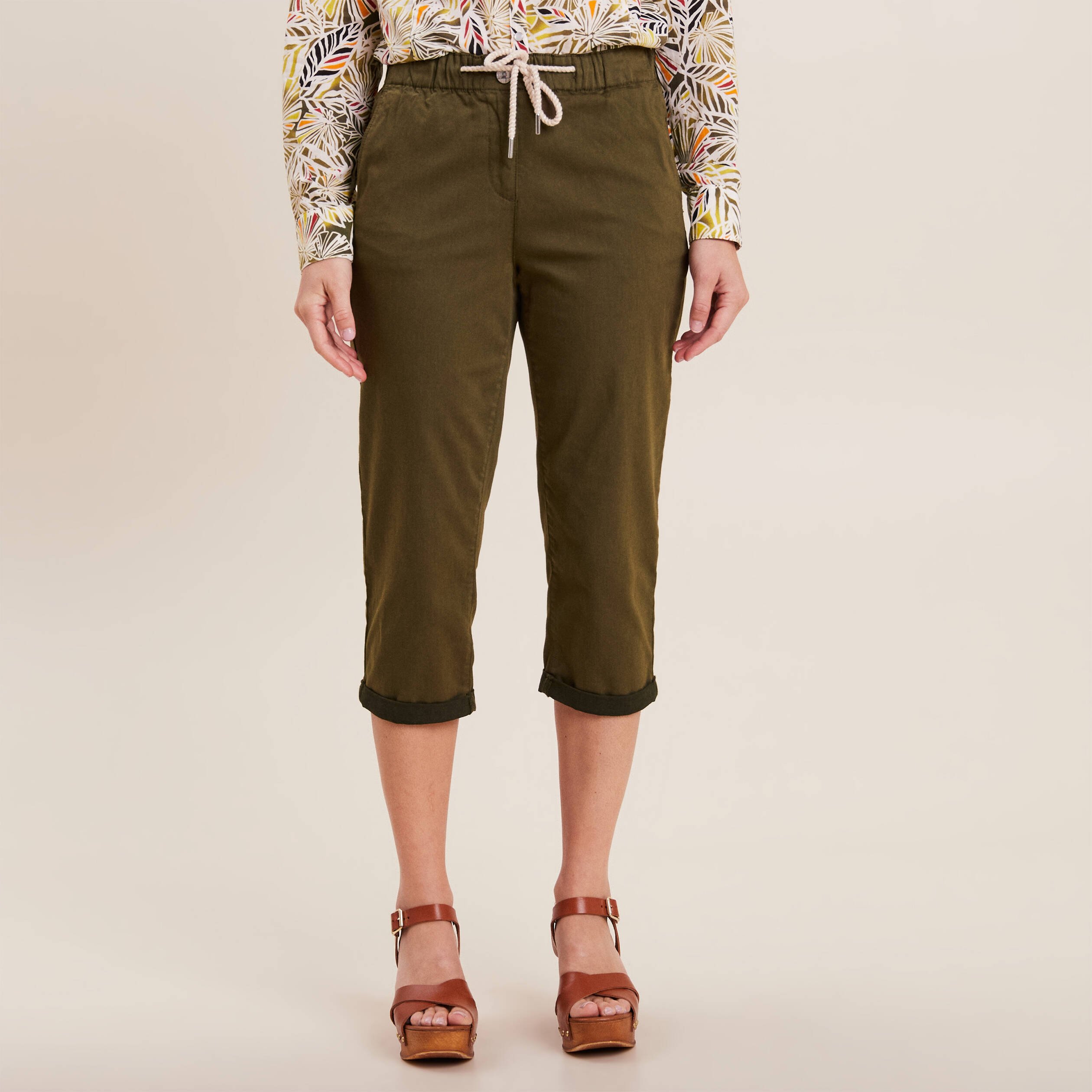 Pantacourt large taille haute vert olive femme