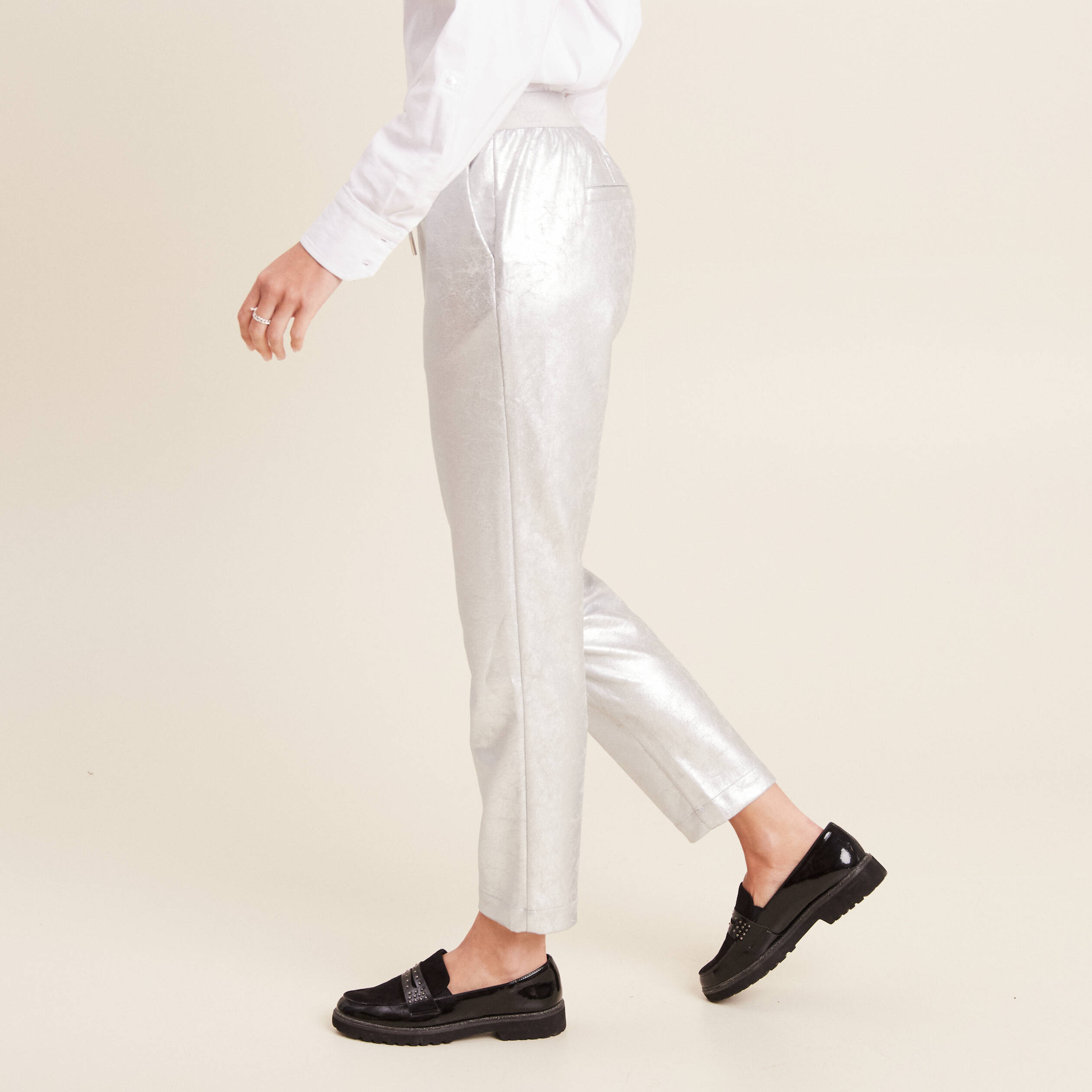 Pantalon jogging mettalise gris argent femme Breal