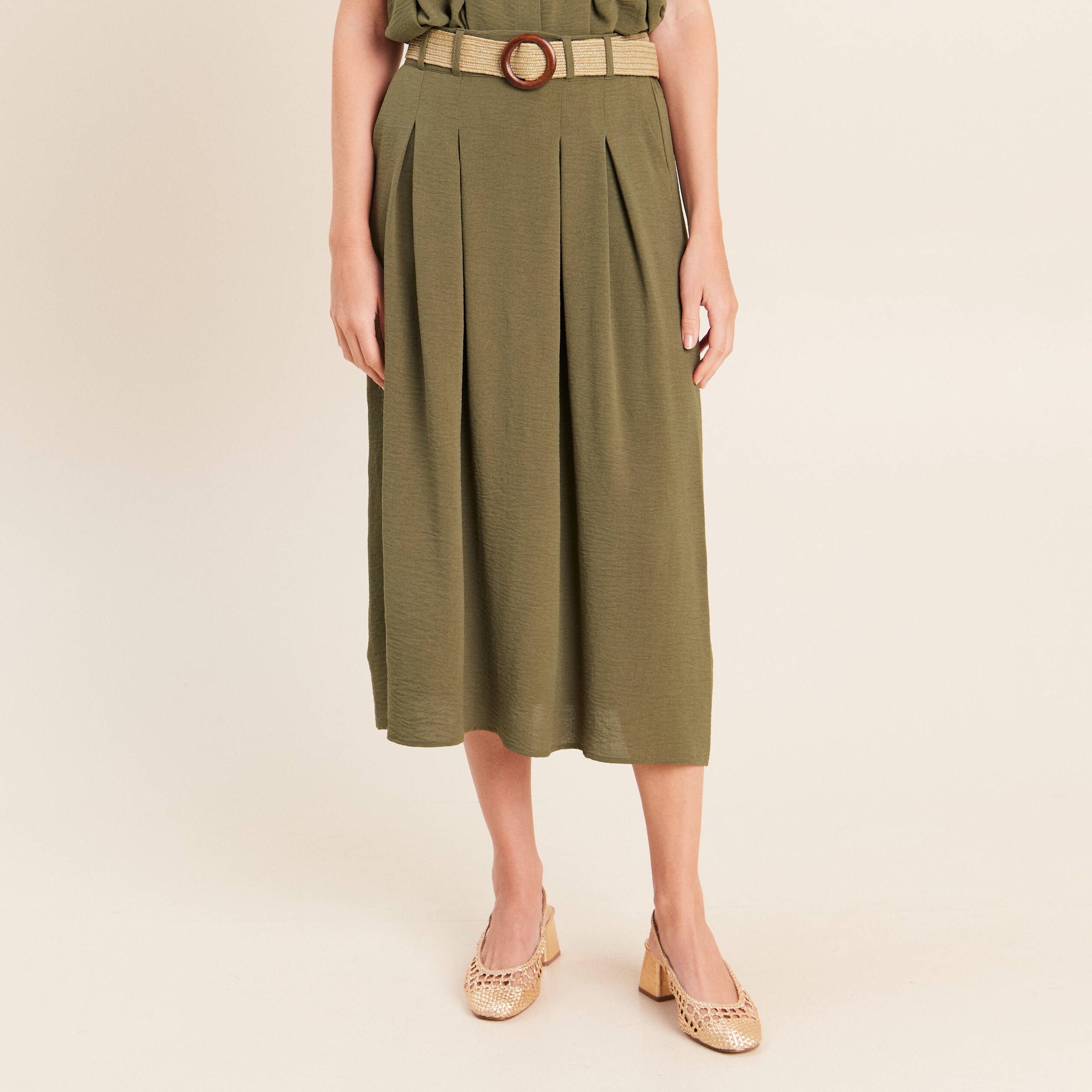 Jupe longue &eacute;vas&eacute;e ceintur&eacute;e vert kaki femme