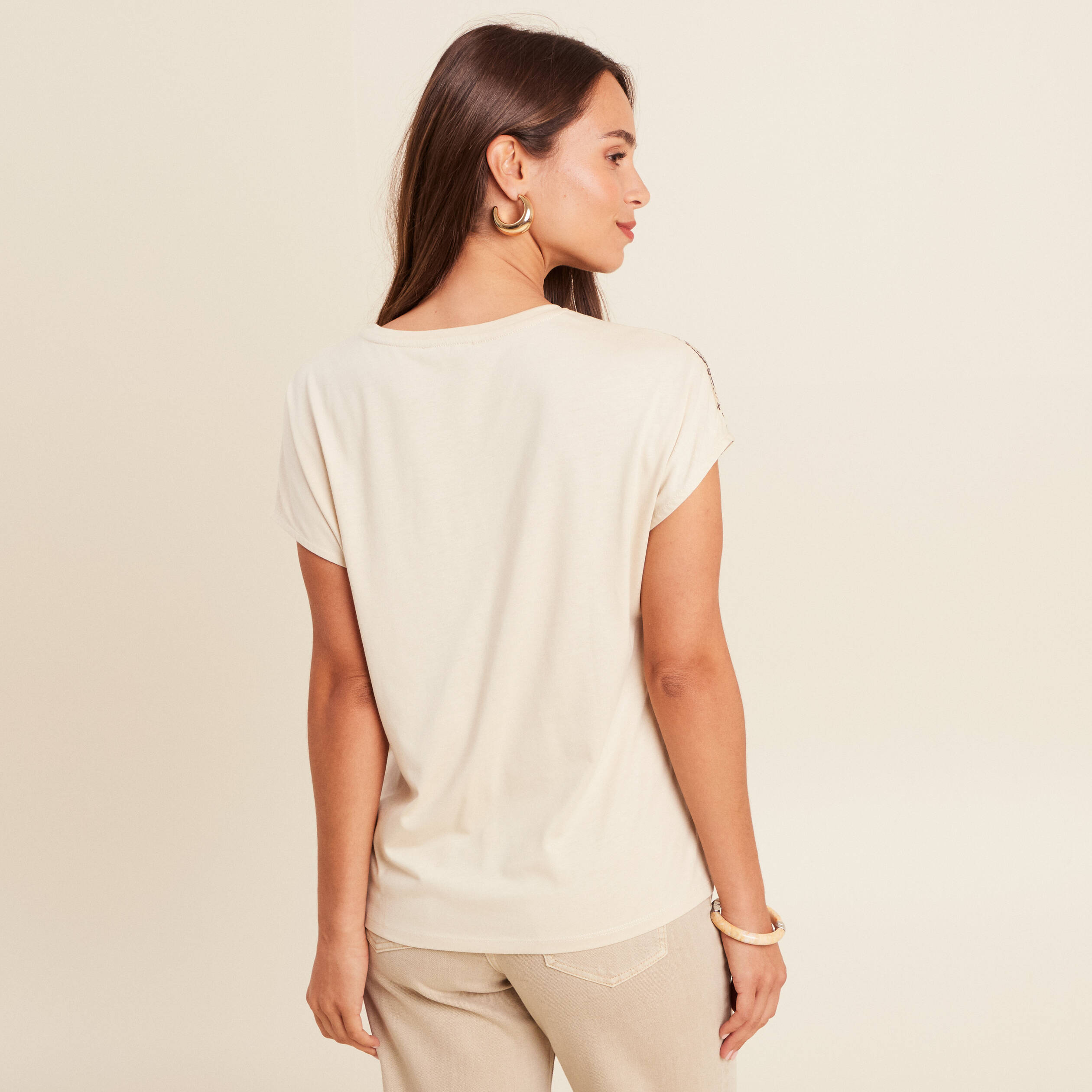 T-shirt col rond manches courtes beige femme