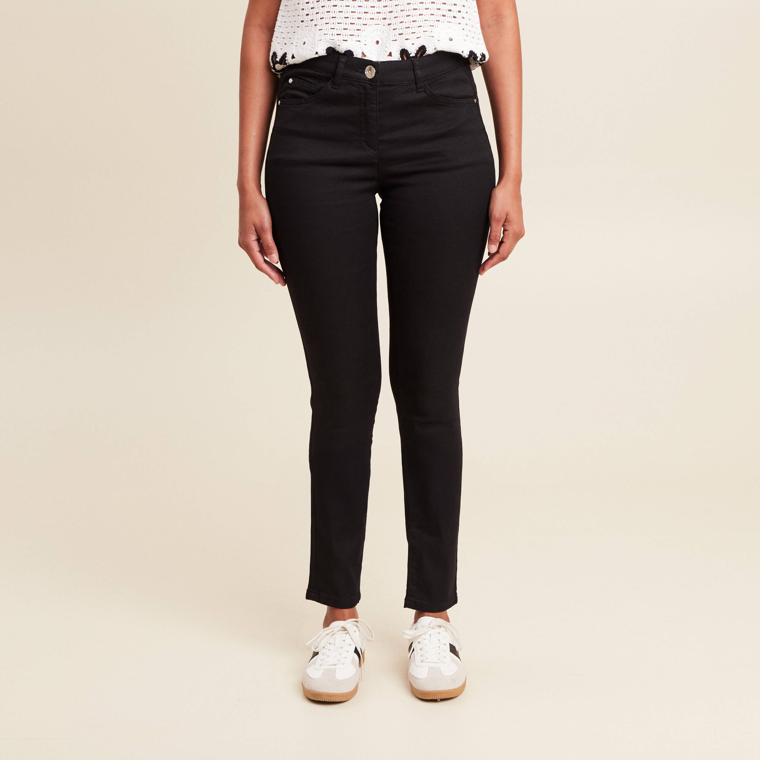 Pantalon magique Le L&eacute;ger coupe ajust&eacute;e noir femme
