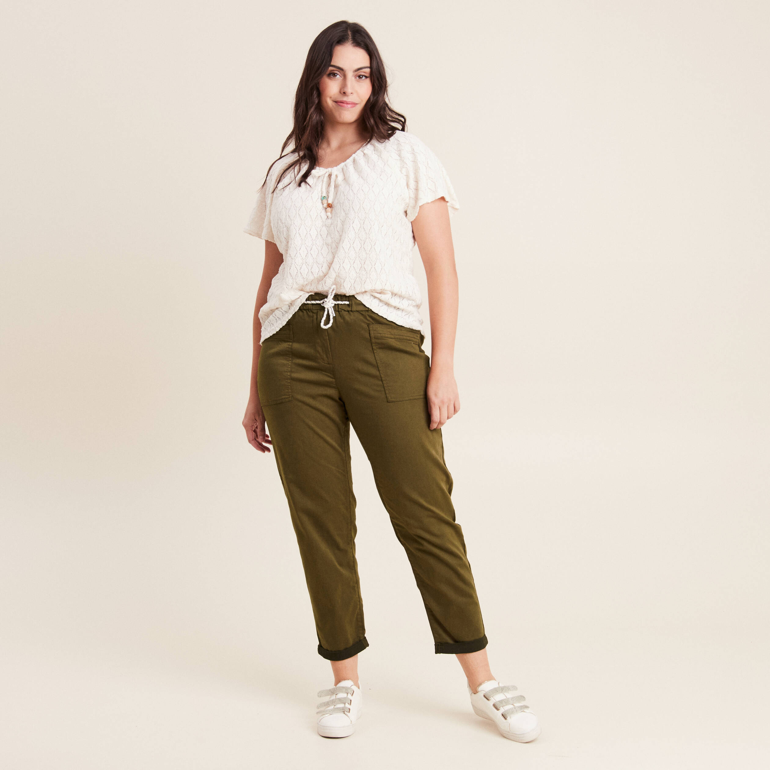 Pantalon coupe mom 7/8&egrave;me vert olive femme