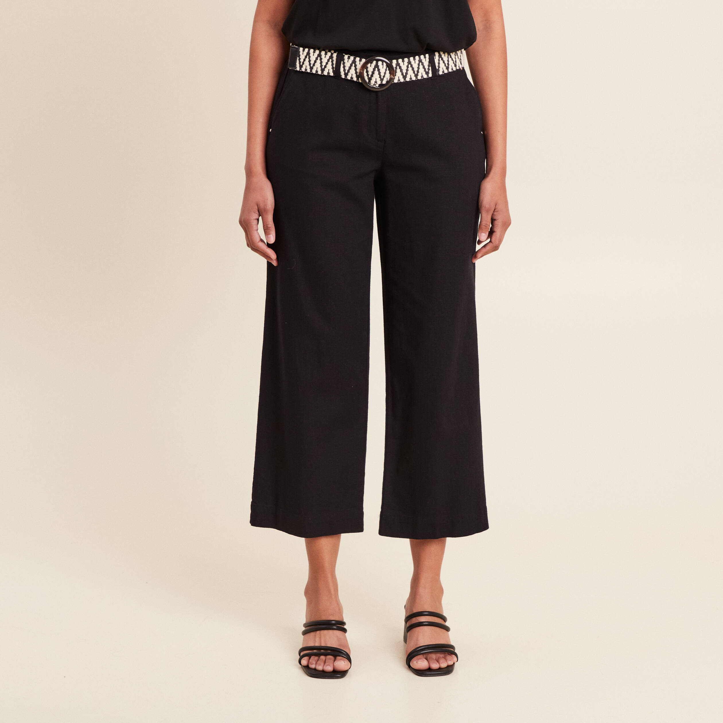 Pantalon large 7/8ème ceinturé noir femme
