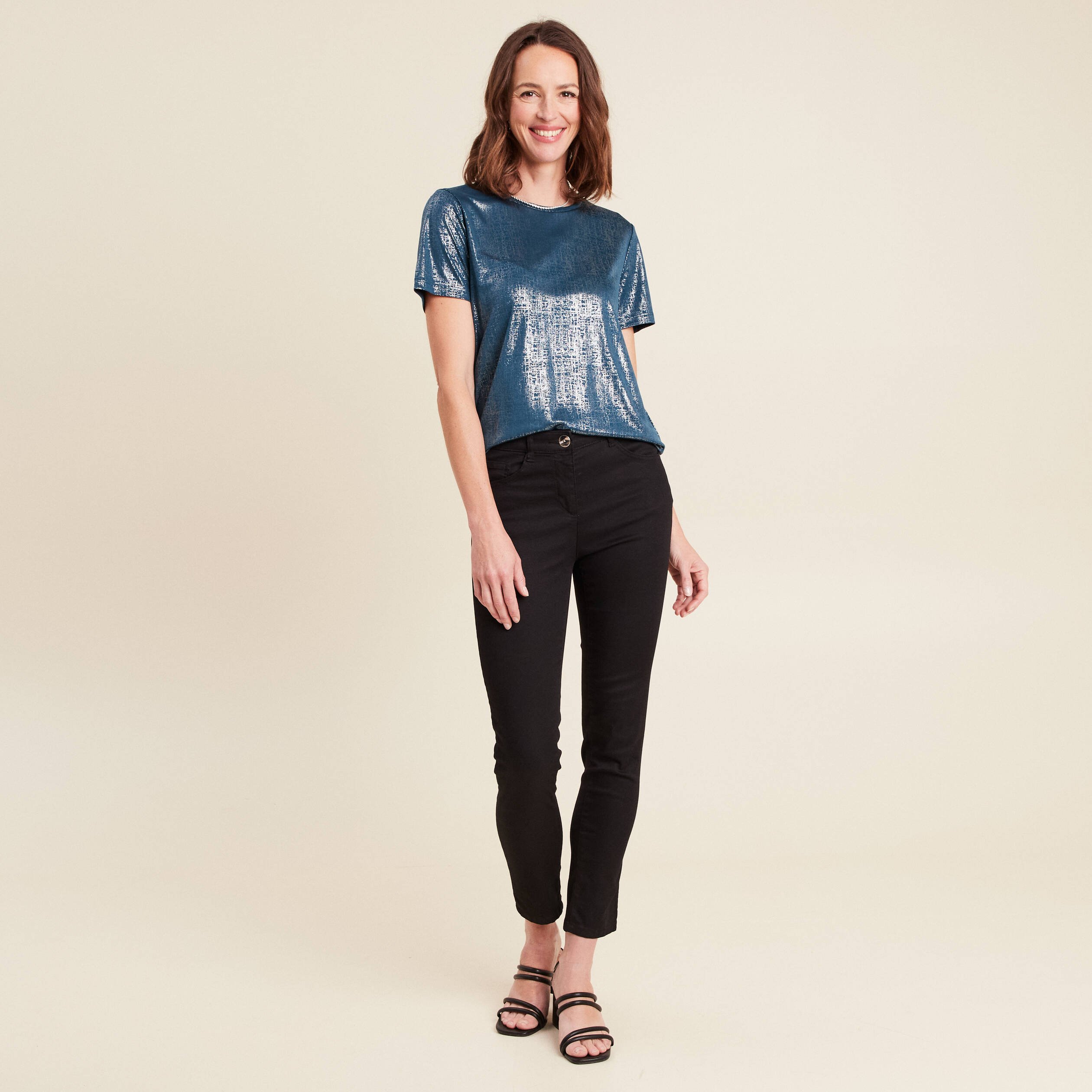 t shirt droit court satine col rond bleu canard femme t-shirt droit court satiné col rond bleu canard femme