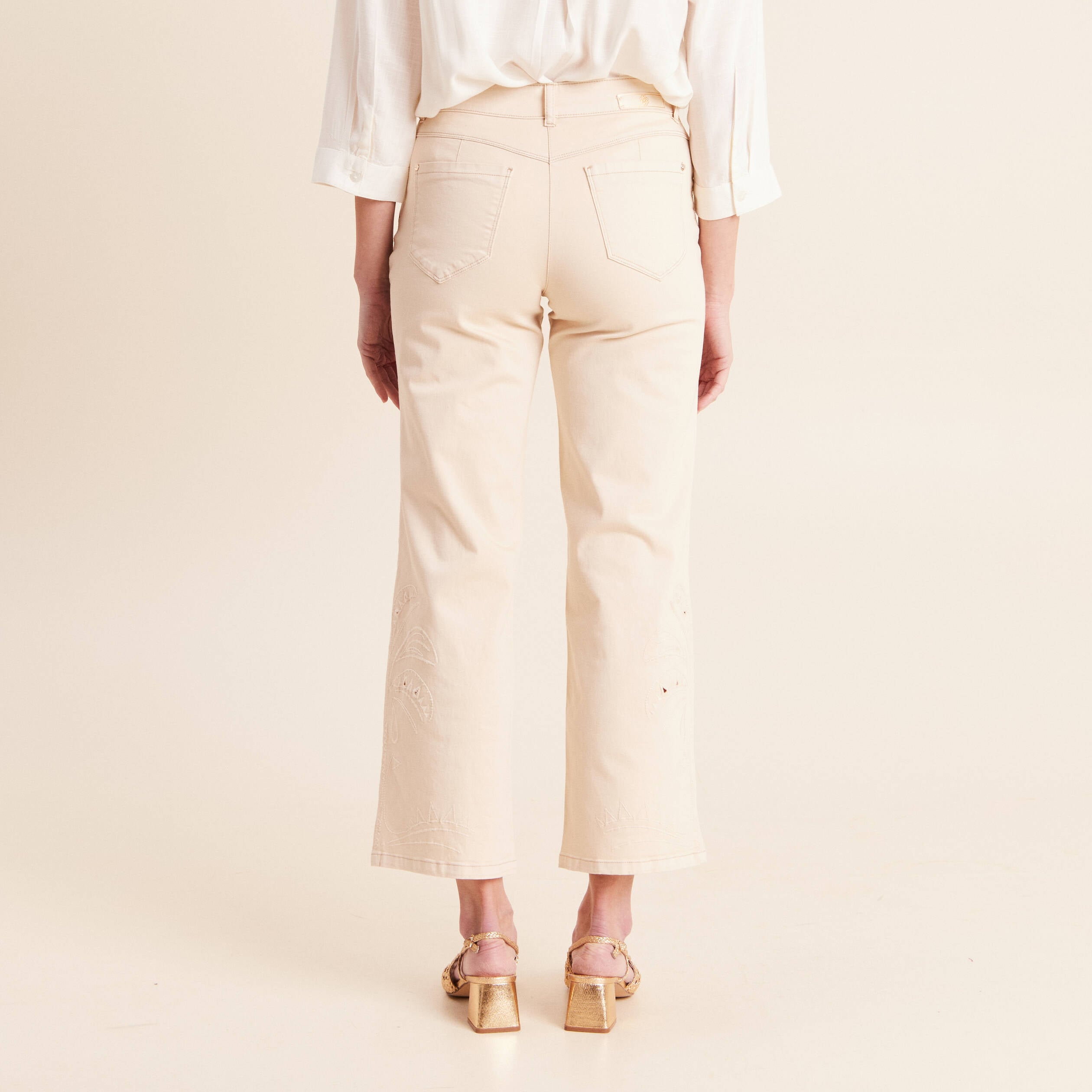 Pantalon 7/8&egrave;me coupe large ivoire femme