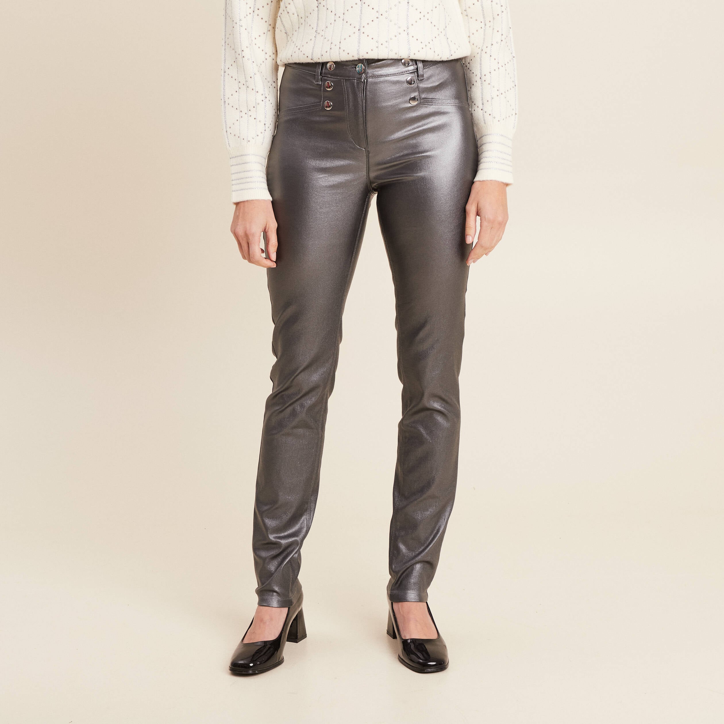 Pantalon ajust&eacute; enduit &agrave; pont couleur argent femme