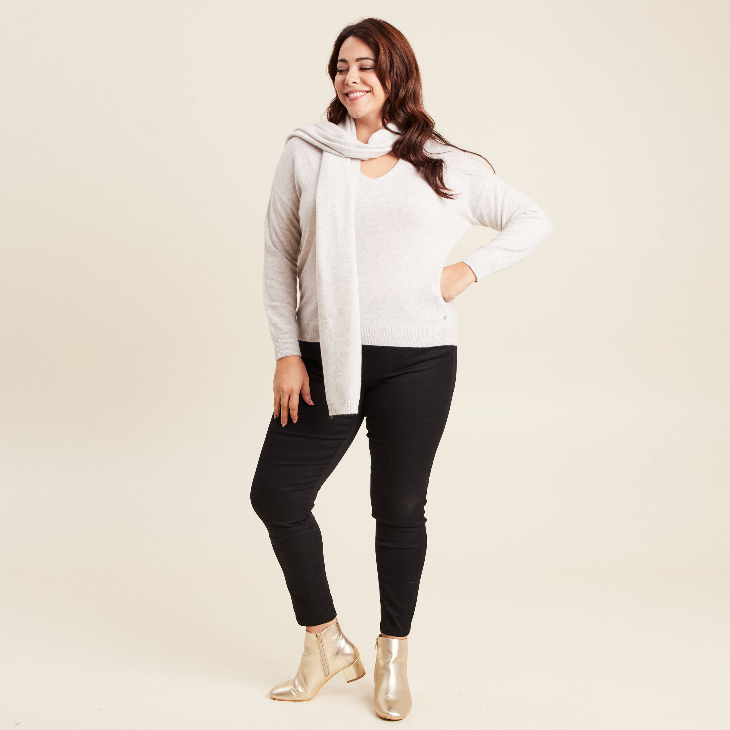 Pull en cachemire manches longues gris clair femme