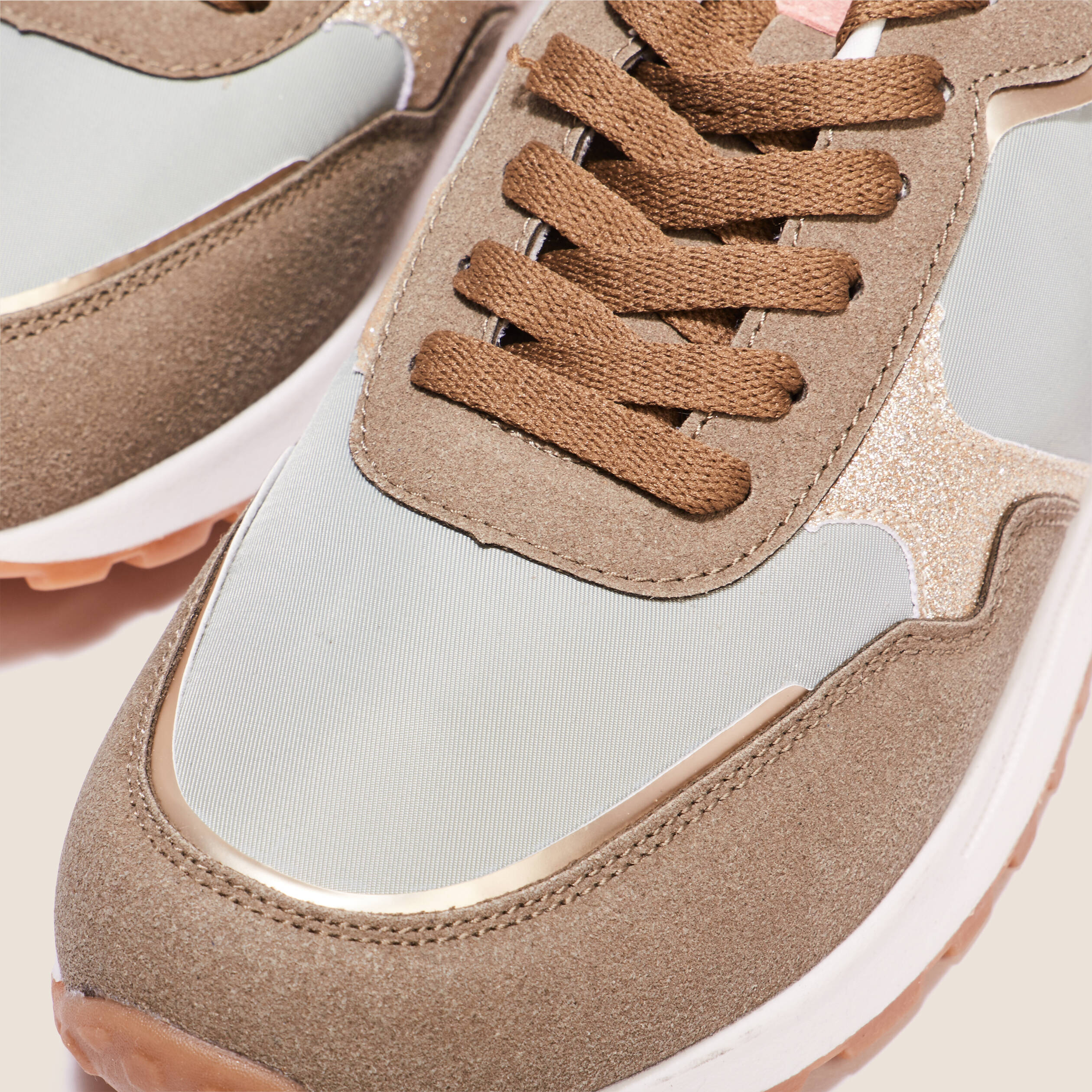 Baskets à lacets vert kaki femme