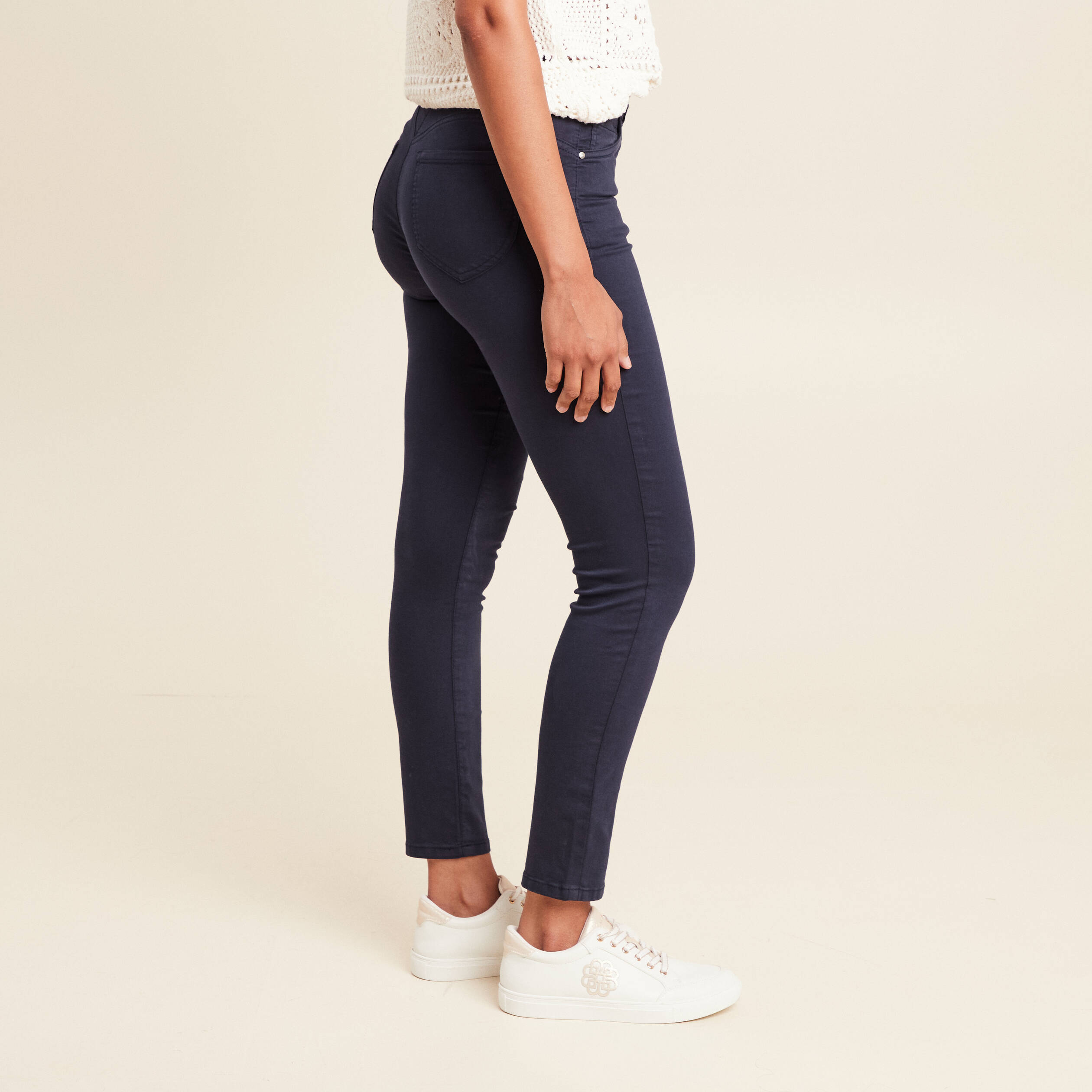 Pantalon magique Le L&eacute;ger coupe ajust&eacute;e bleu marine femme