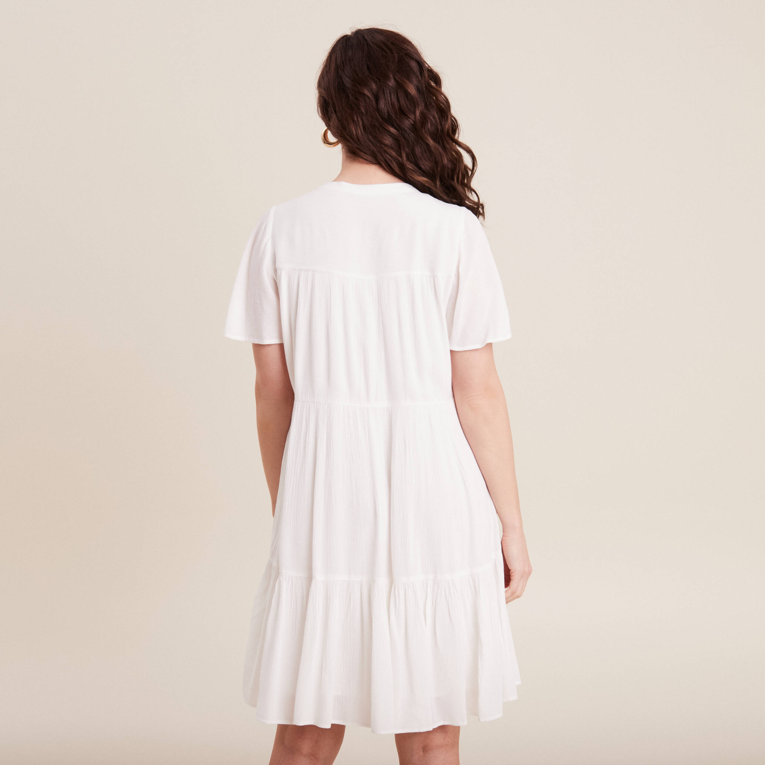 Robe évasée oeillets et clous ecru femme