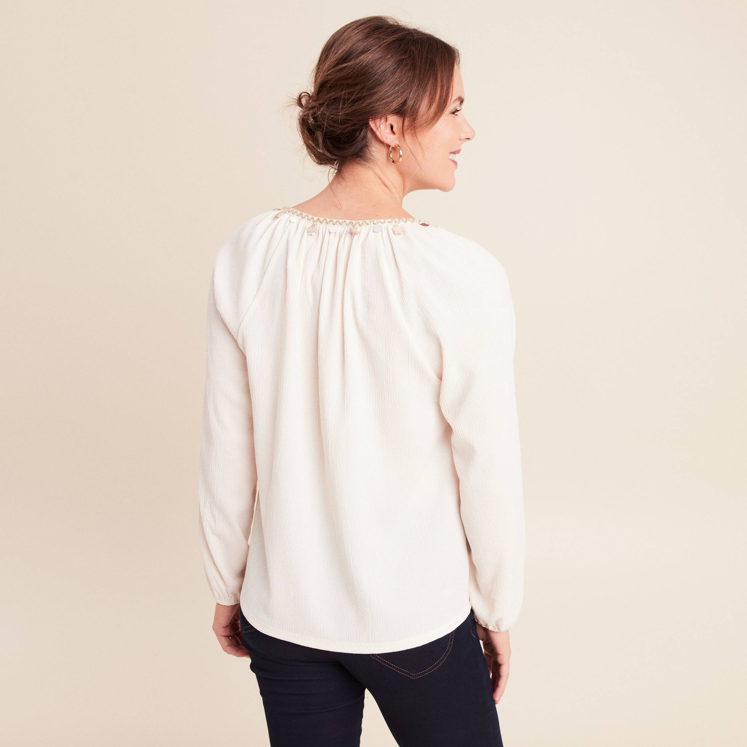 Blouse col tunisien manches longues ecru femme